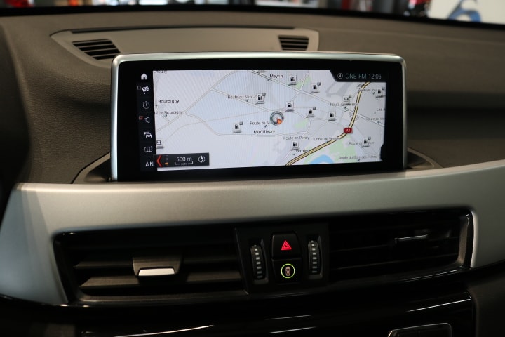 BMW X1 xDrive 18d Steptronic-image-5