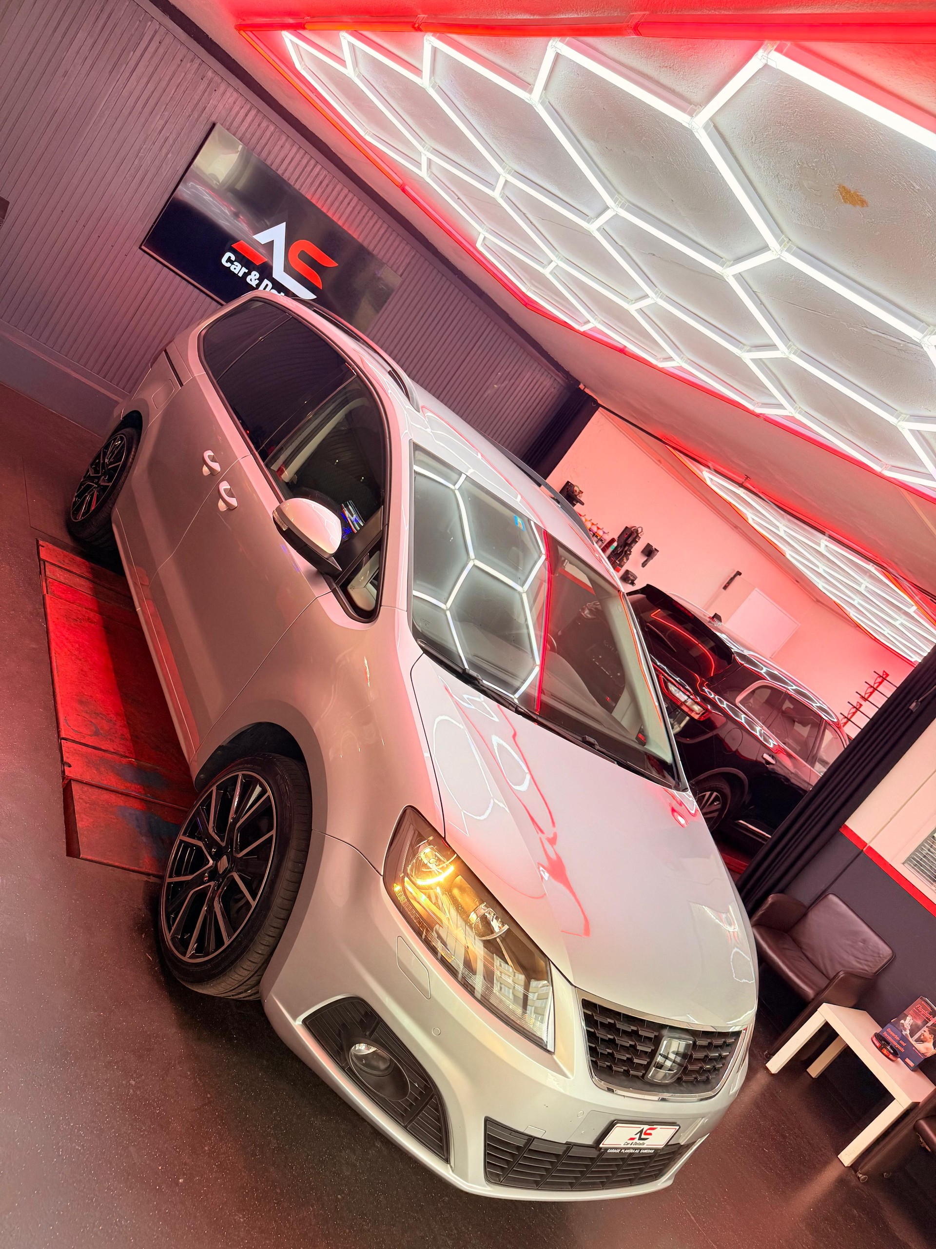 SEAT Alhambra 2.0 TDI 4Drive 177 PS-image-3