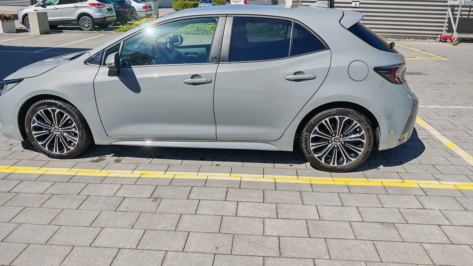 TOYOTA Toyota Corolla 2.0 Frisch ab Service - 11 Jahre Garantie-image-6