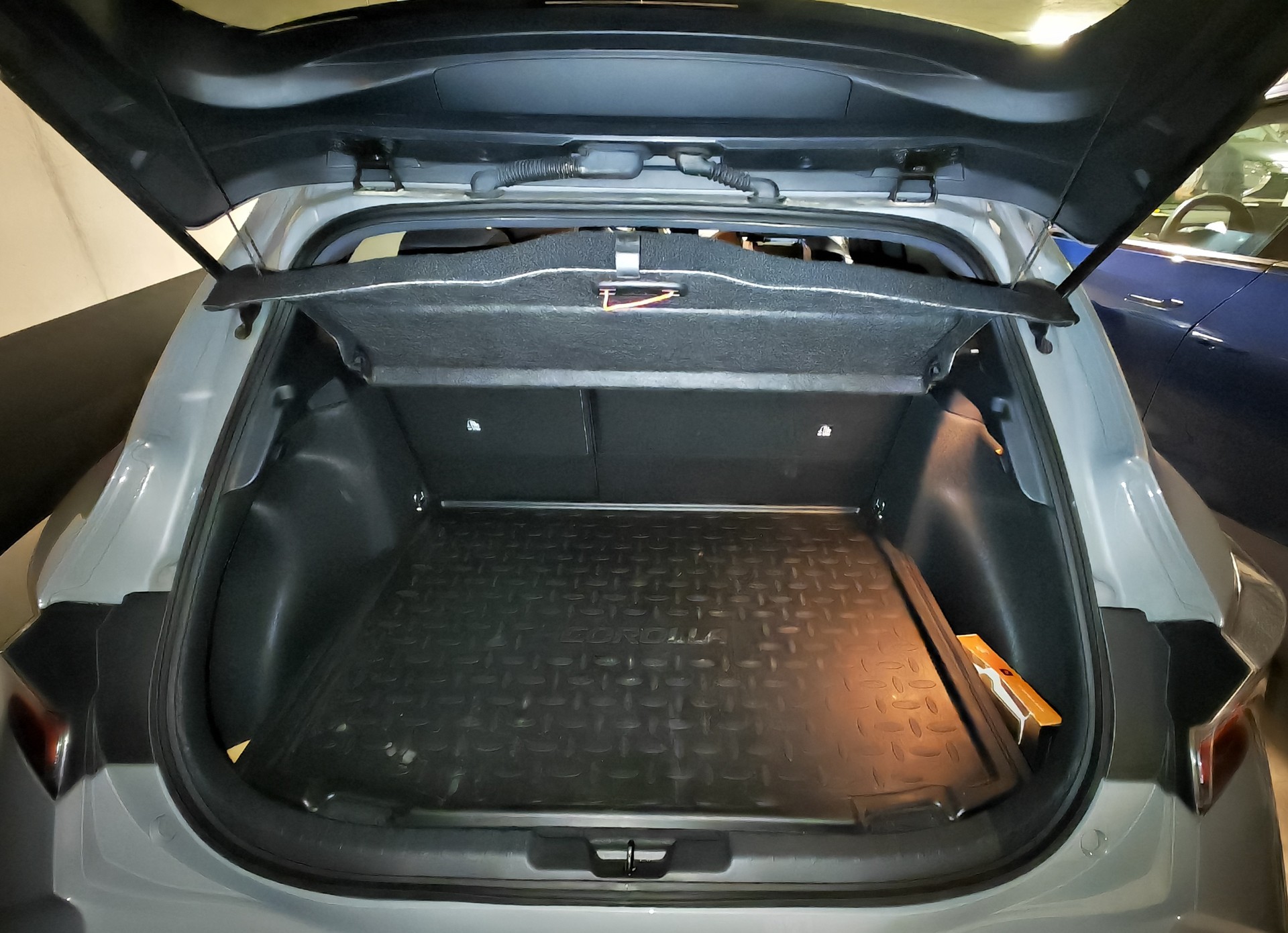 TOYOTA Toyota Corolla 2.0 Frisch ab Service - 11 Jahre Garantie-image-7