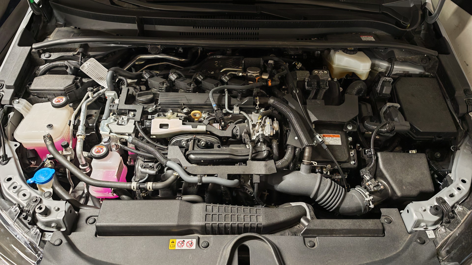TOYOTA Toyota Corolla 2.0 Frisch ab Service - 11 Jahre Garantie-image-9