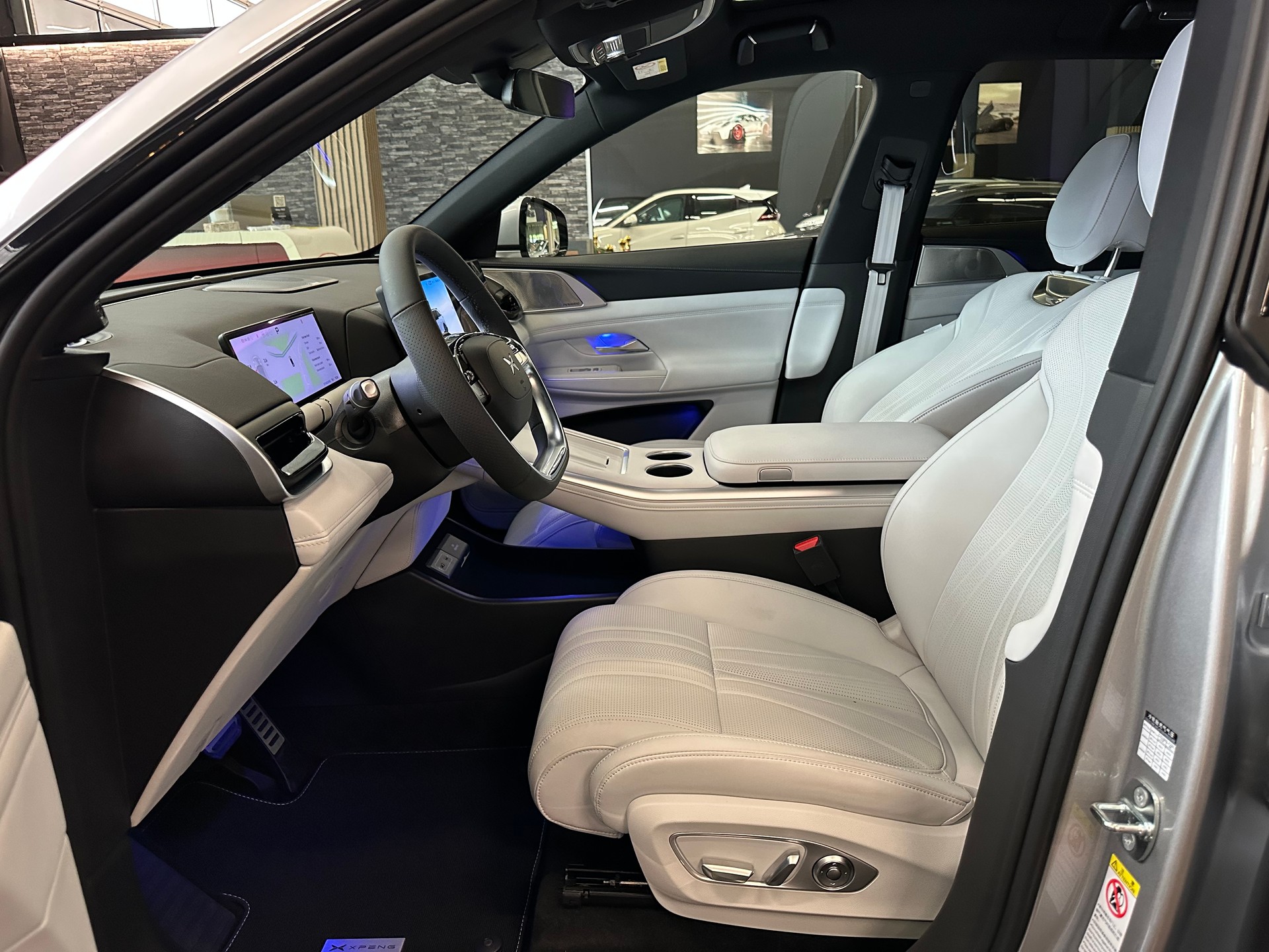 XPENG G9 98kWh Performance AWD-image-27