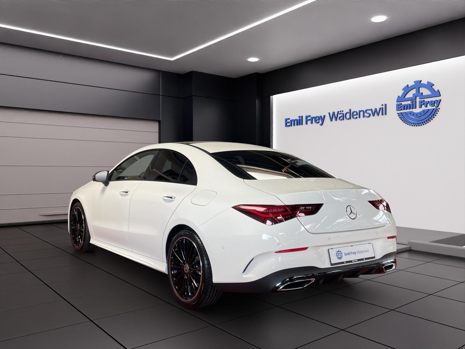 MERCEDES-BENZ CLA 200 AMG Line-showroom-element-1