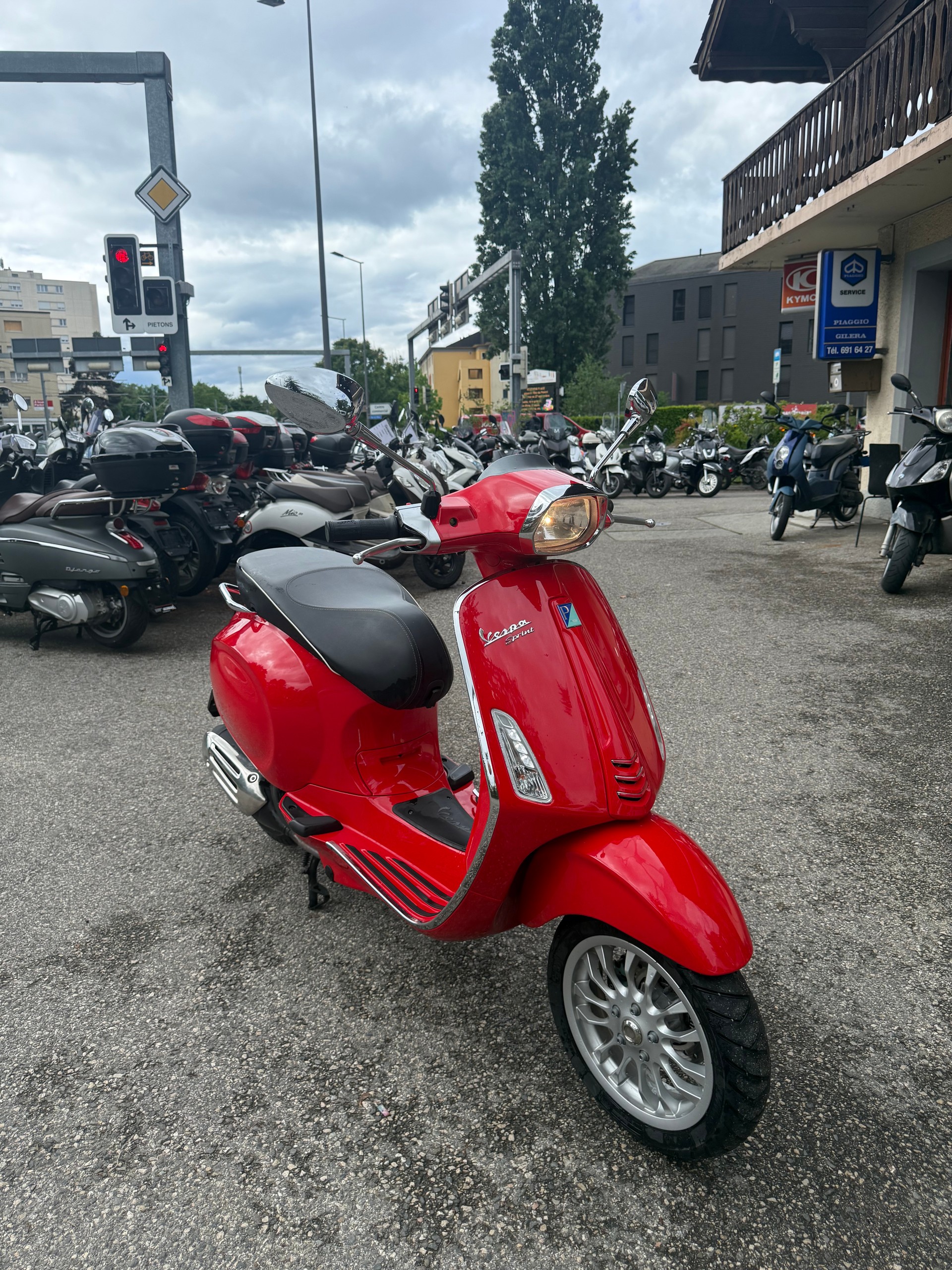 PIAGGIO Vespa 125 Sprint ABS-image-1