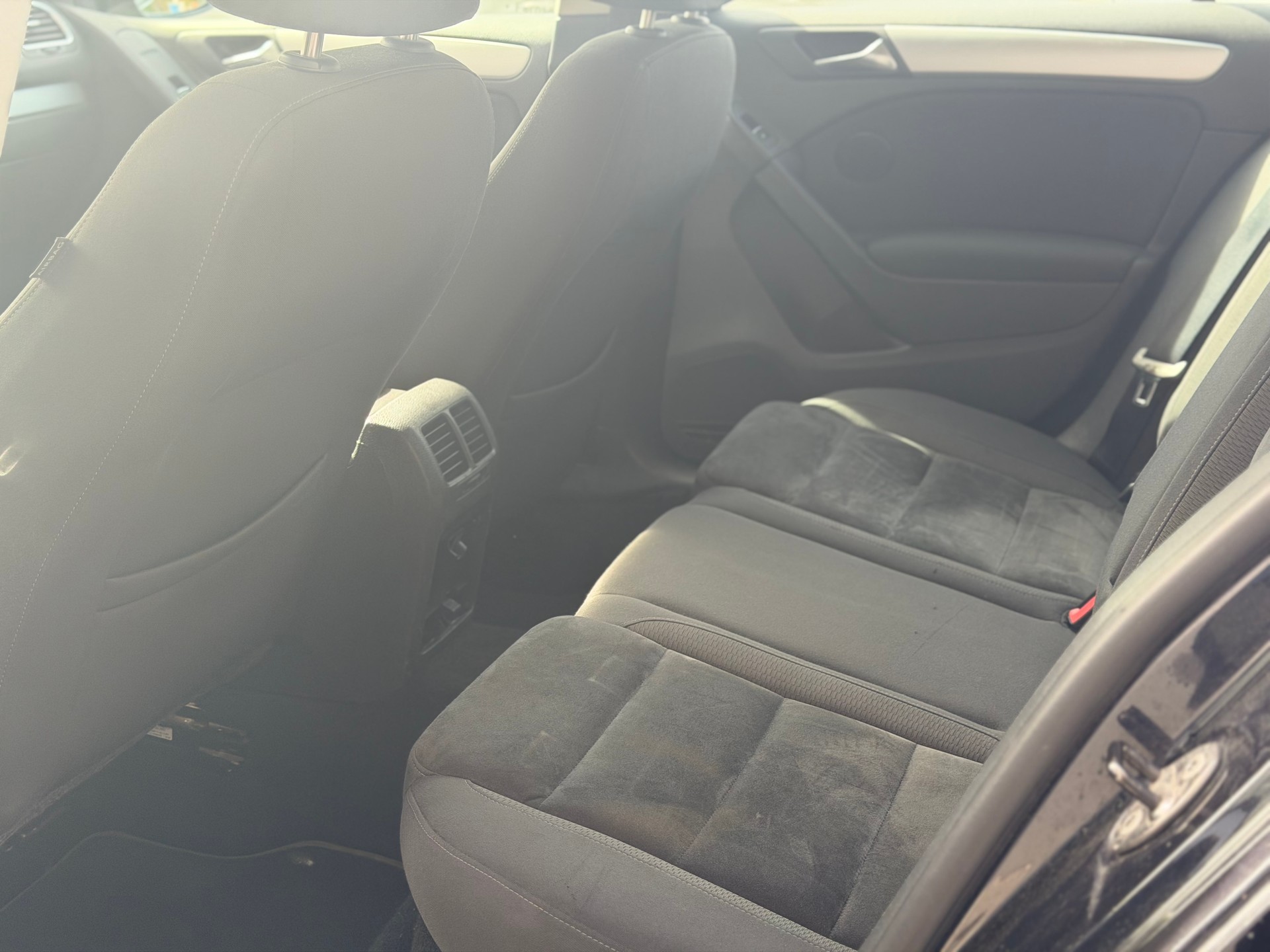 VW Golf 1.4 TSI Highline-image-9