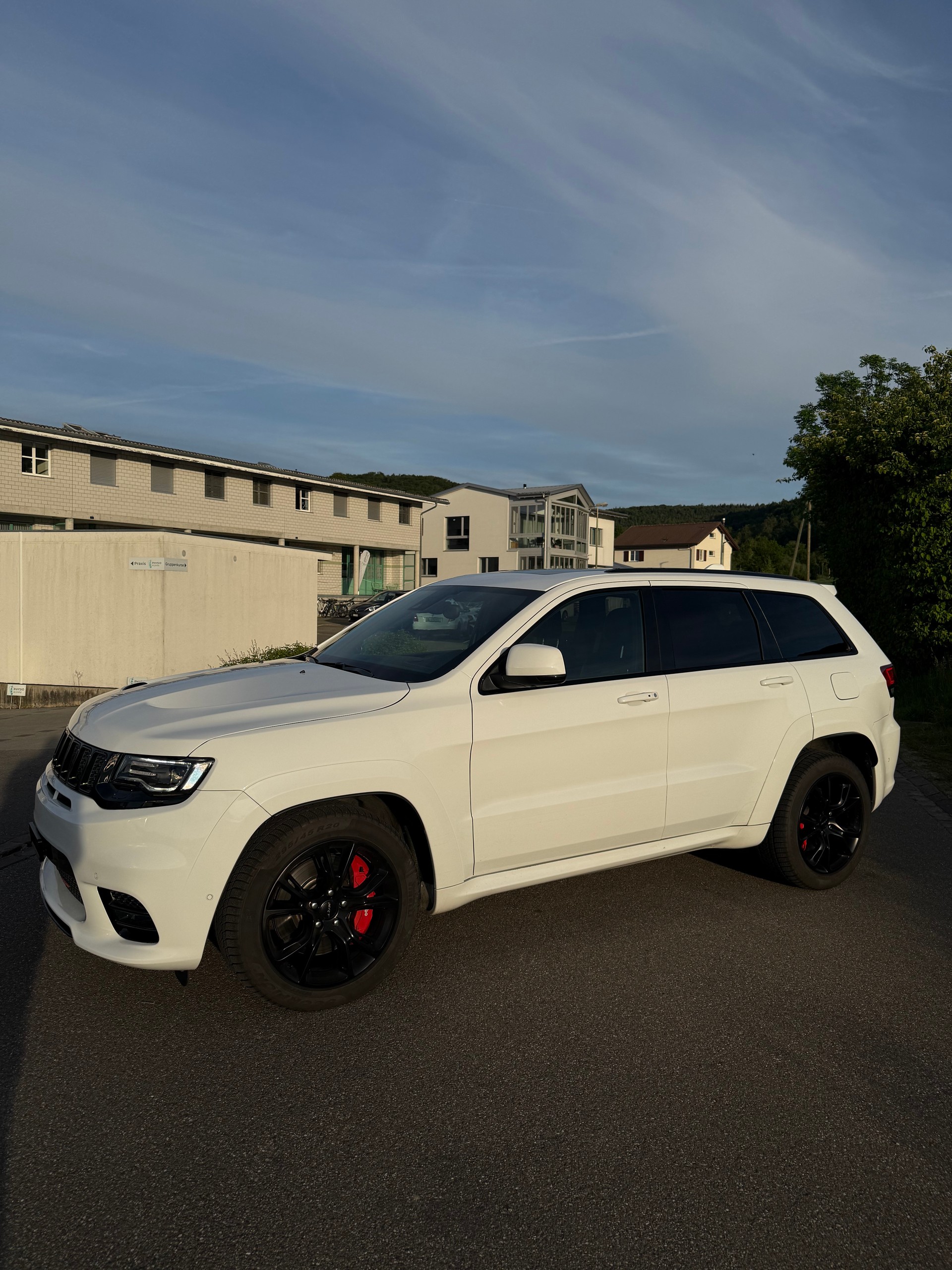 JEEP Grand Cherokee 6.4 V8 HEMI SRT8 Automatic-image-5