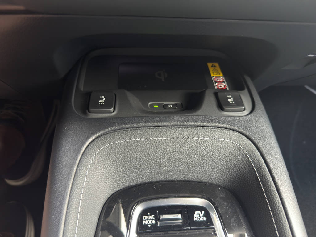 TOYOTA Corolla Touring Sports 2.0 HSD Swiss Edition-image-12