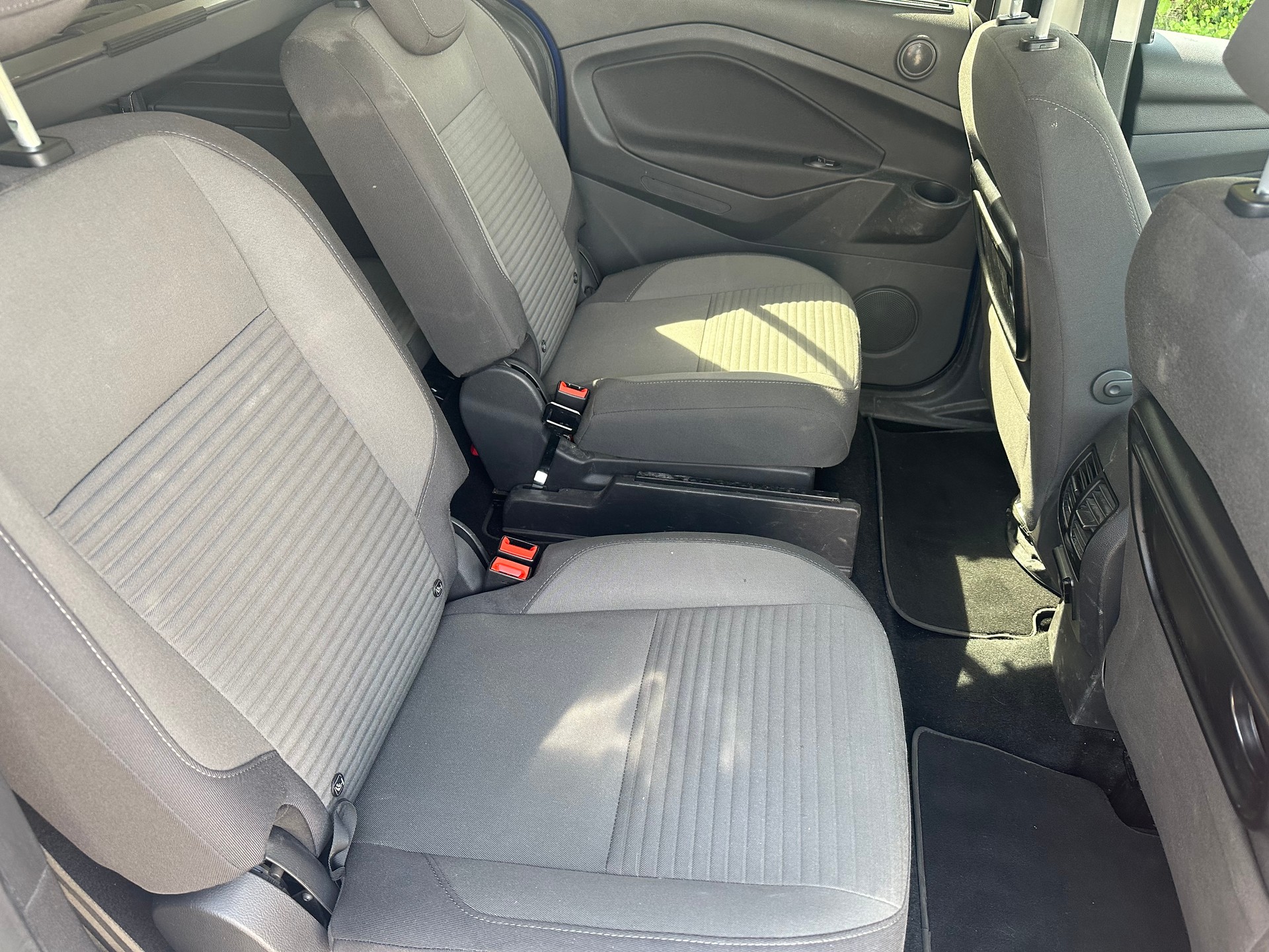 FORD GrC-Max 1.5 SCTi Titanium Automat-image-11