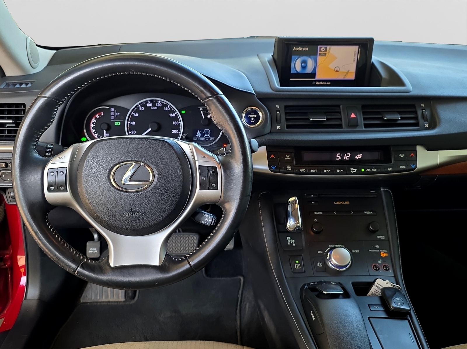 LEXUS CT 200h Comfort-image-10
