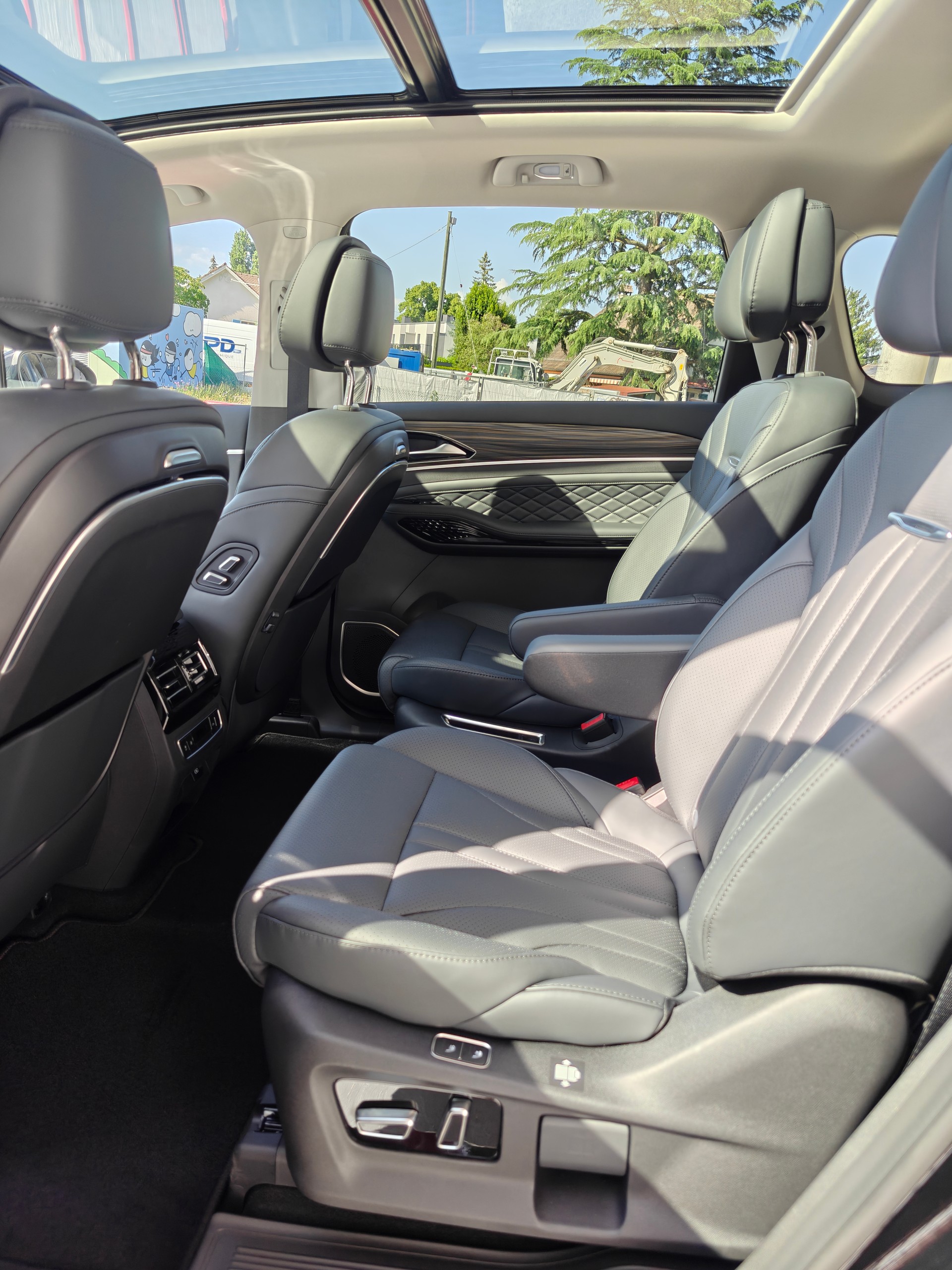 FORTHING 4 U-Tour 1.5 T GDI PHEV-image-8
