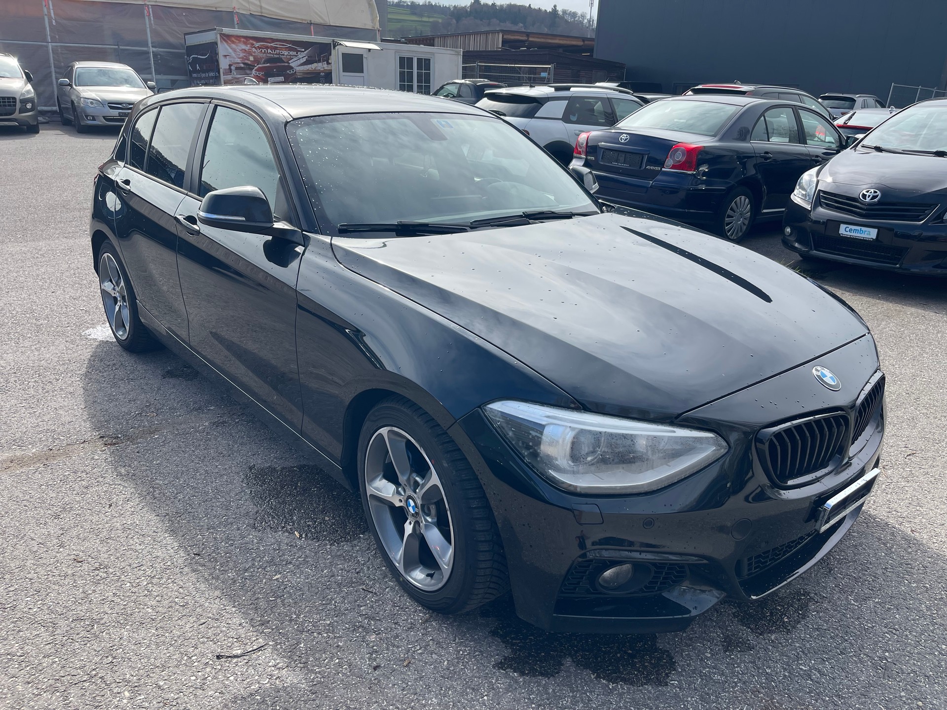 BMW 120d-image-1