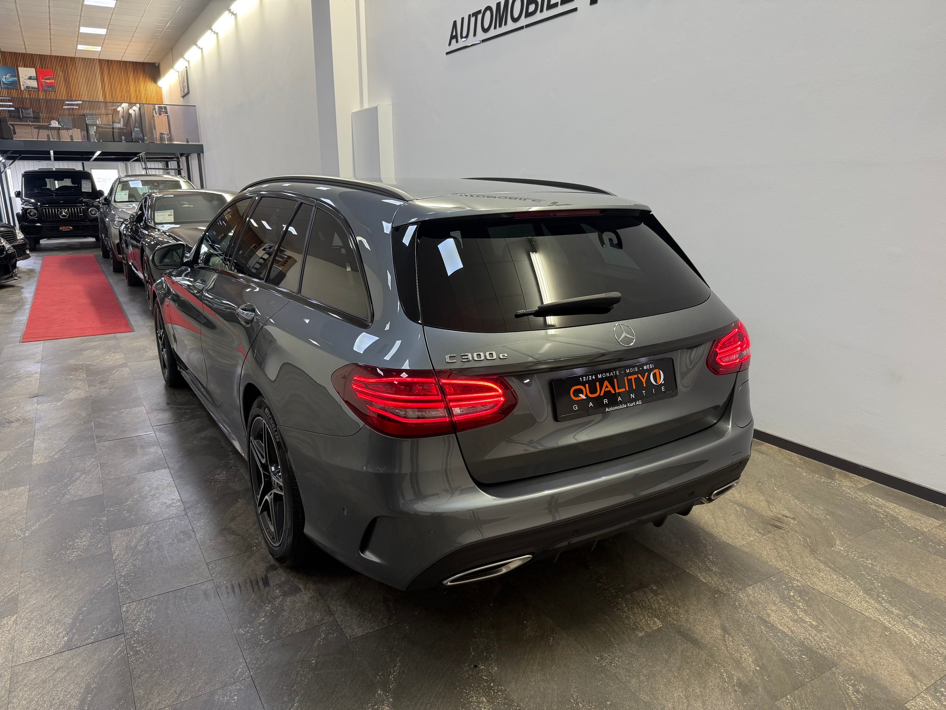 MERCEDES-BENZ C 300 e T-Modell AMG Line 9G-Tronic-image-4