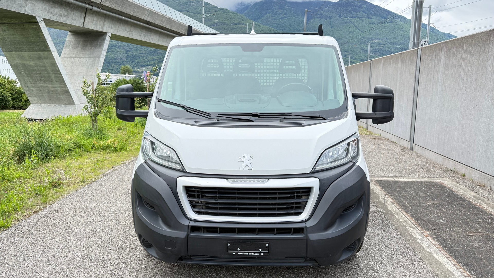 PEUGEOT BOXER-image-1