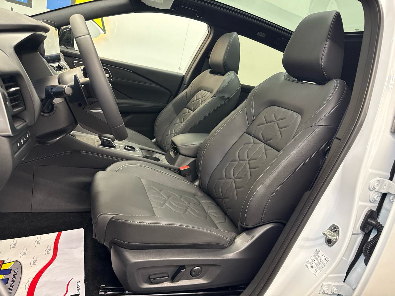 NISSAN Qashqai 1.3 DIG-T MHEV Tekna Xtronic 4x4-showroom-element-3