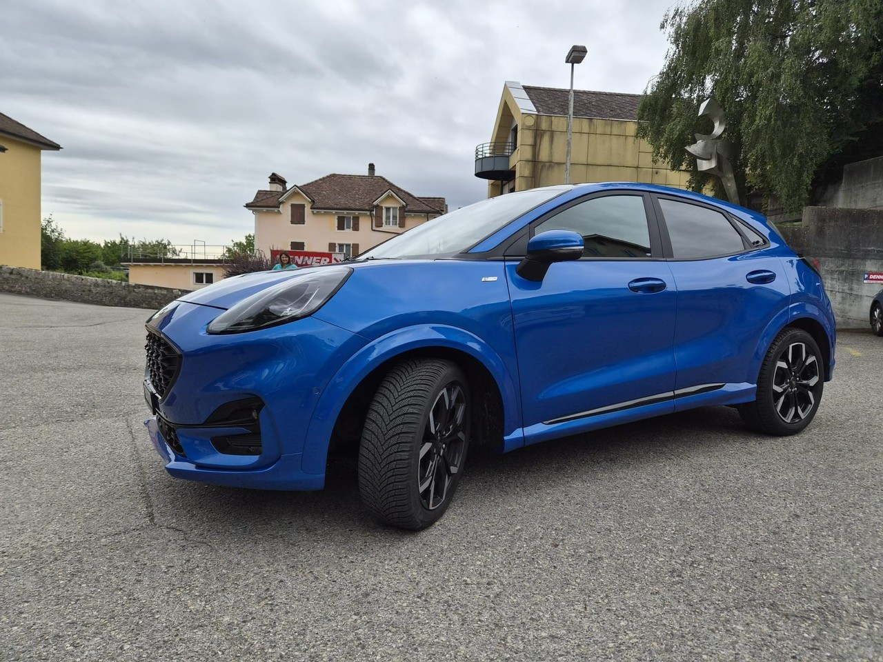 FORD 1.0 EcoB Hybrid125 ST-Line X Design
