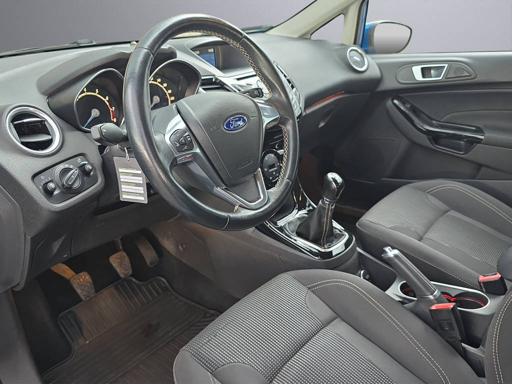 FORD Fiesta 1.0 EcoB 125 Titanium-image-9