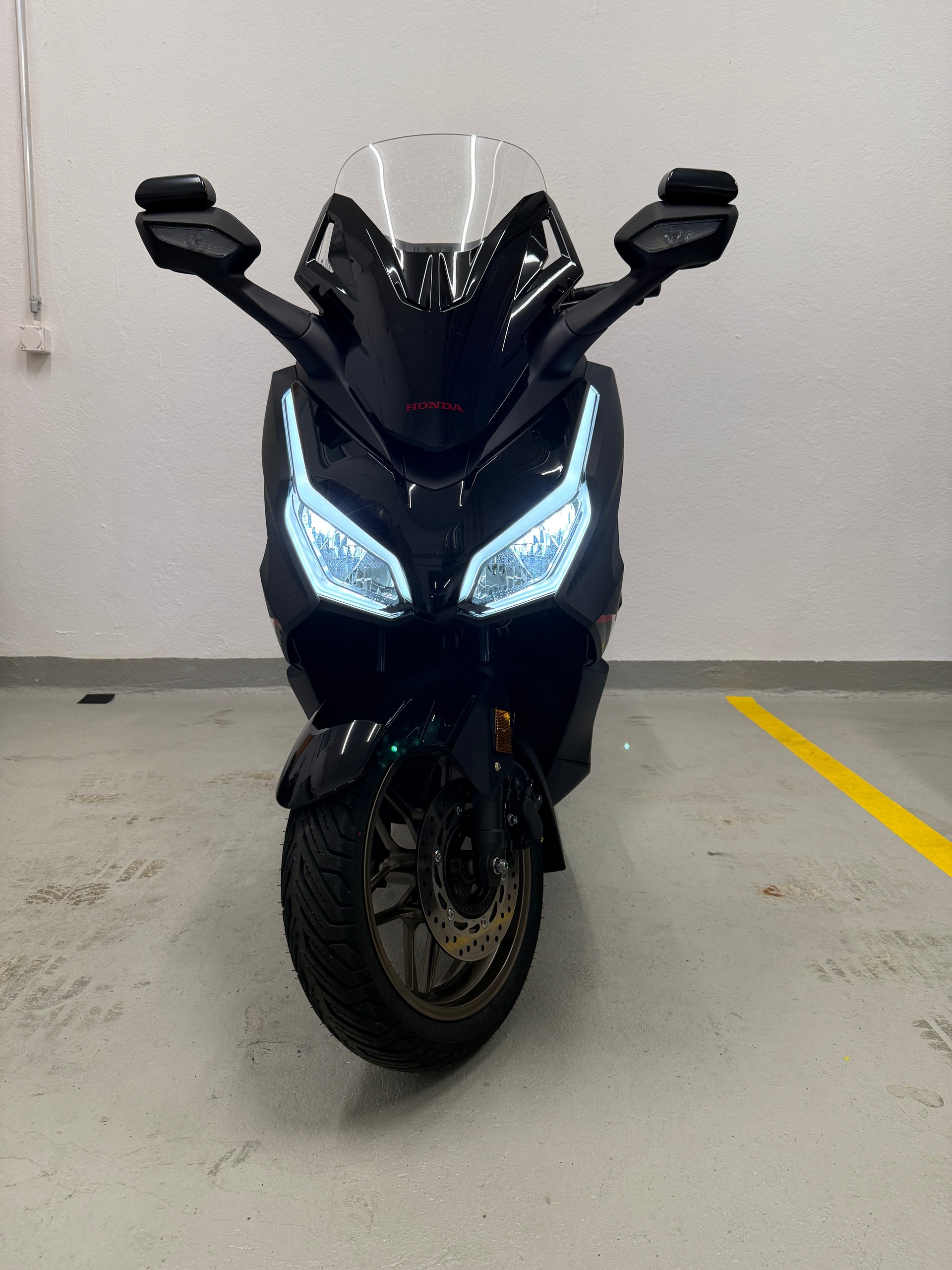 HONDA Nss 125 Forza Special Edition-image-1