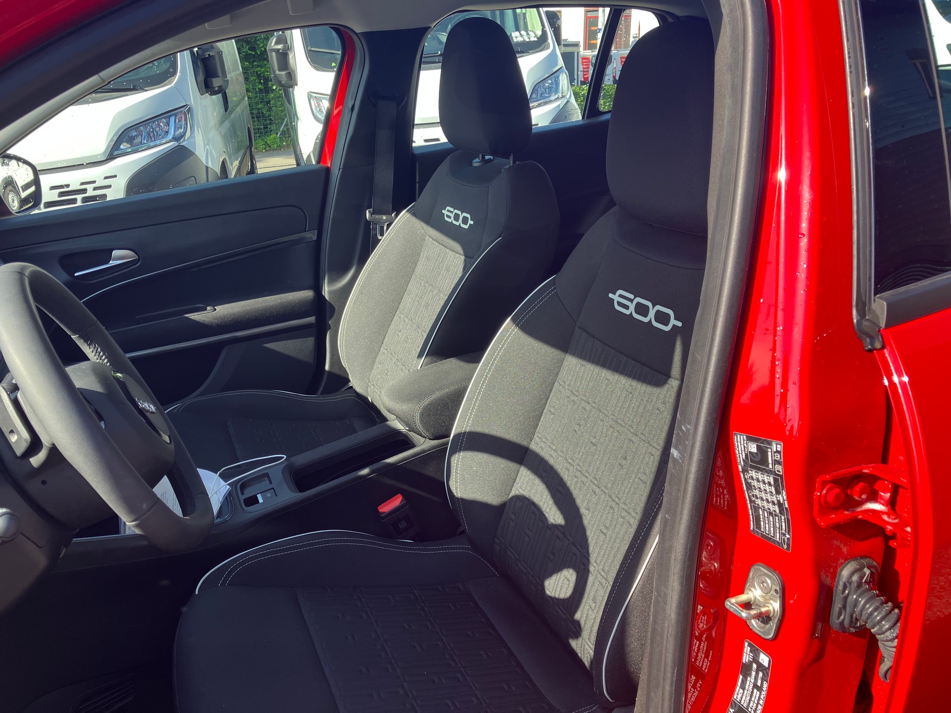 FIAT 600h MildHybrid Cult-image-4