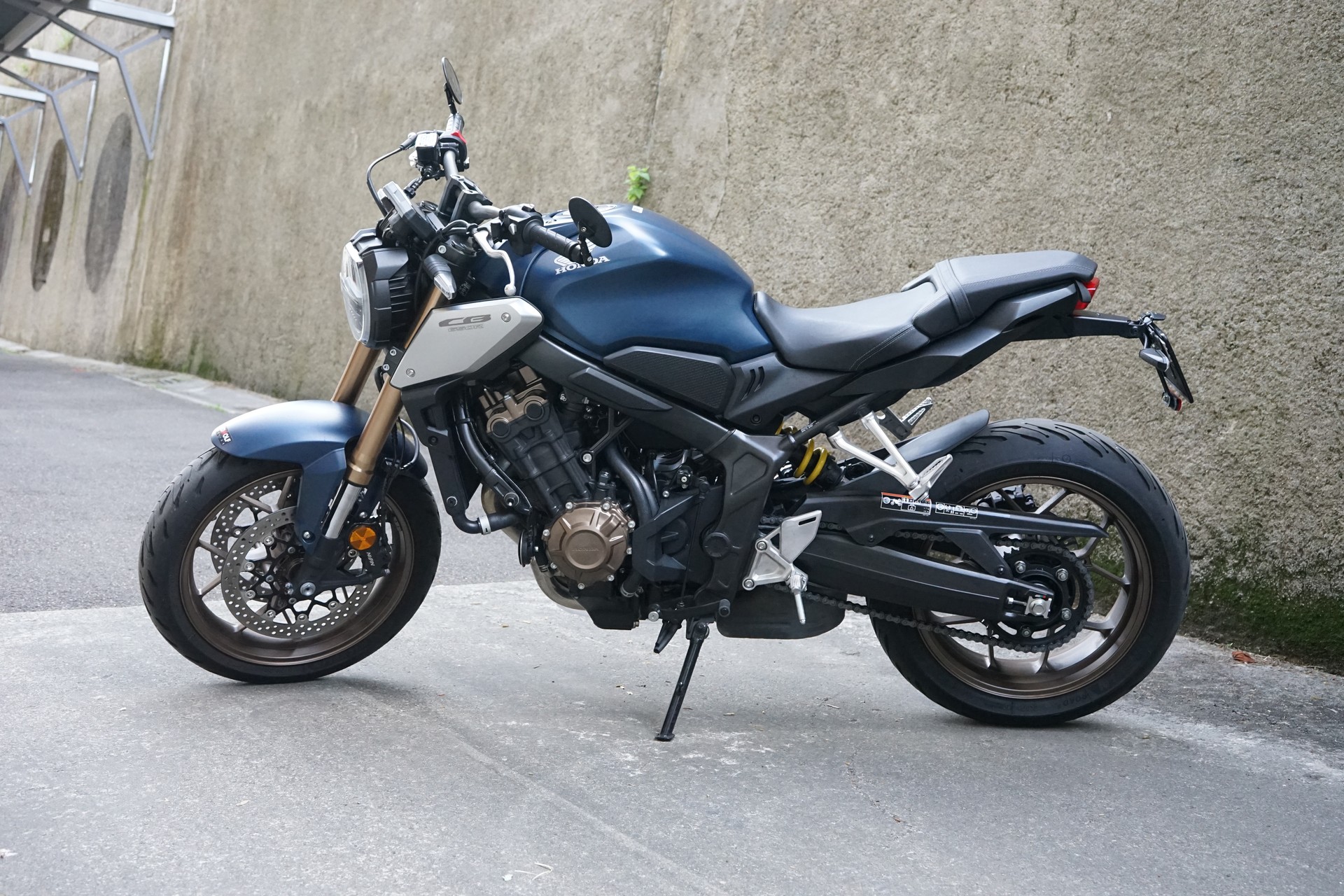 HONDA CB 650 R (35kW)-image-1