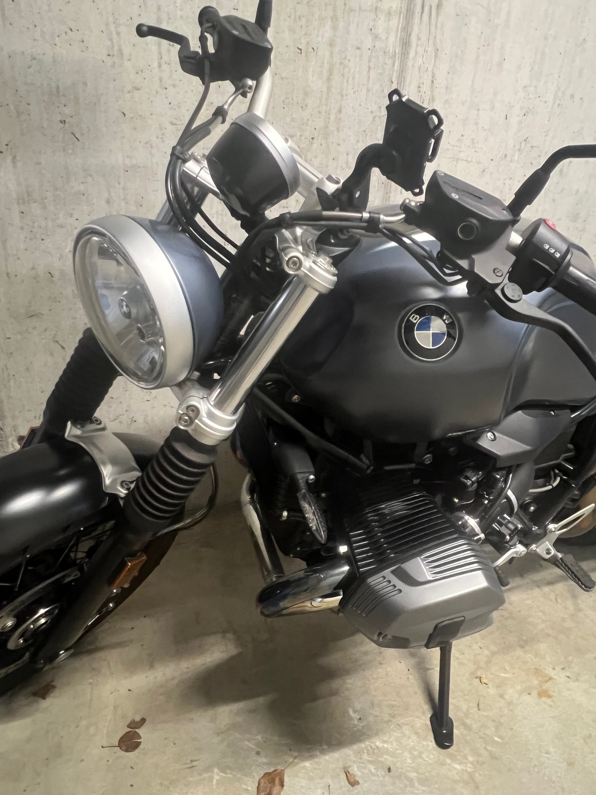 BMW R nineT Scrambler ABS-image-4