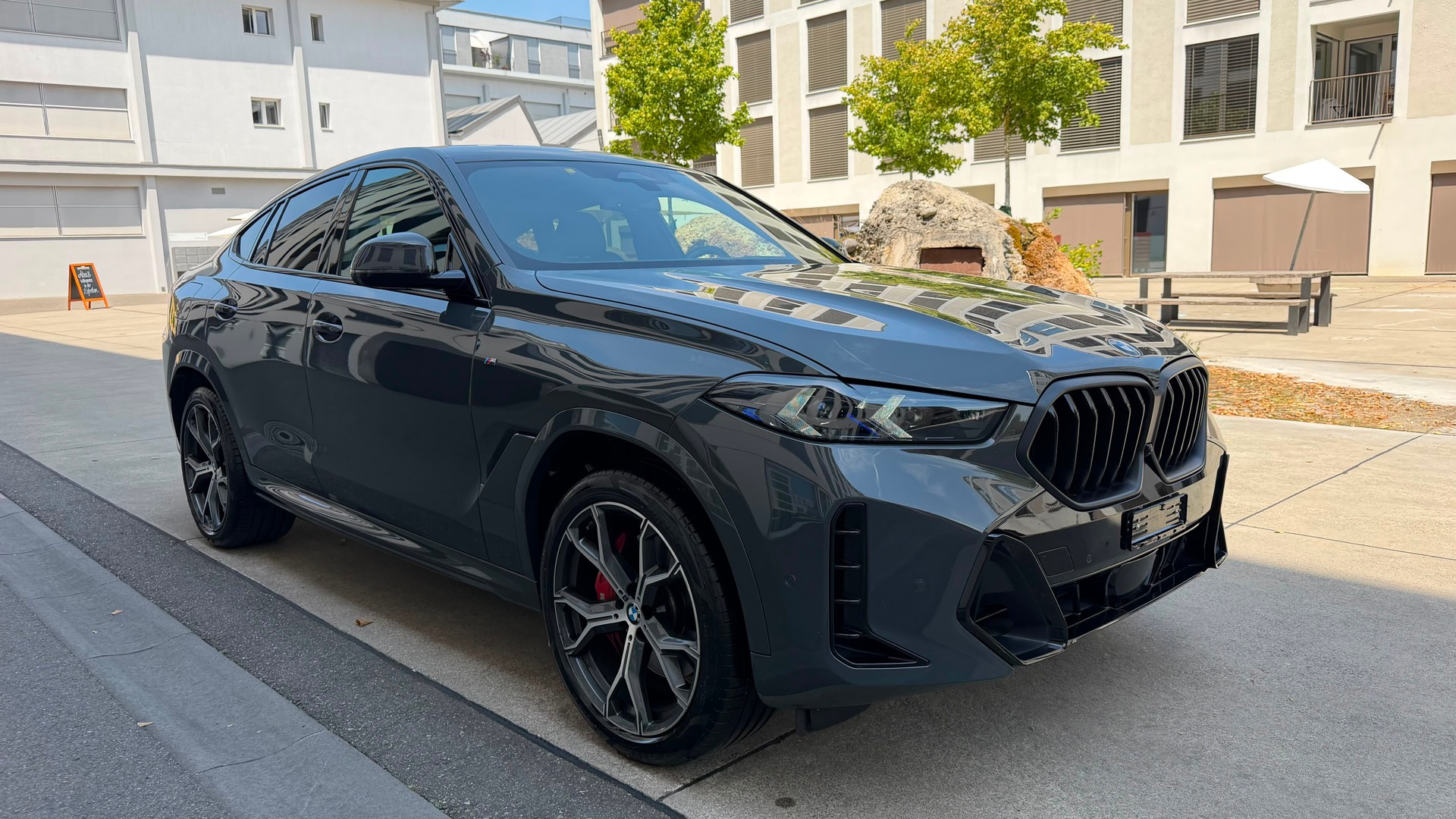 BMW X6 xDrive 48V 40d M Sport Pro Steptronic-showroom-element-1