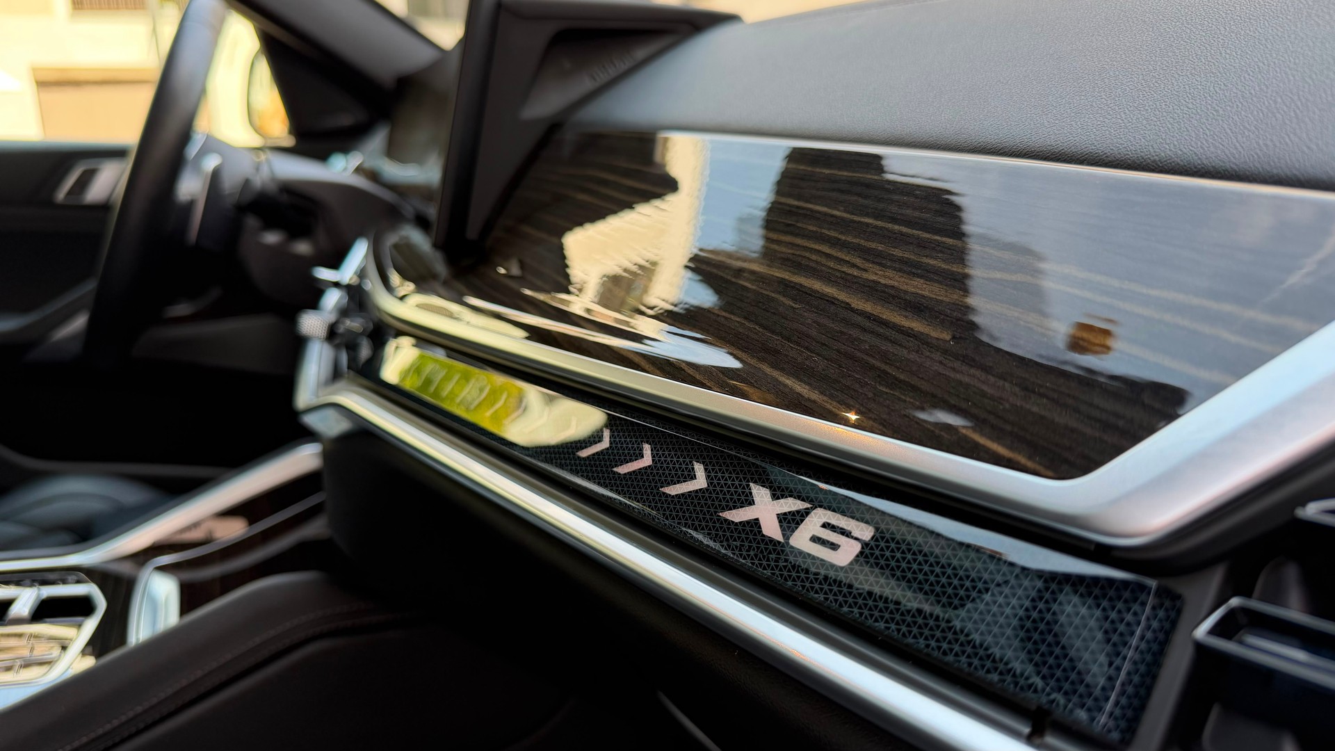 BMW X6 xDrive 48V 40d M Sport Pro Steptronic-image-13