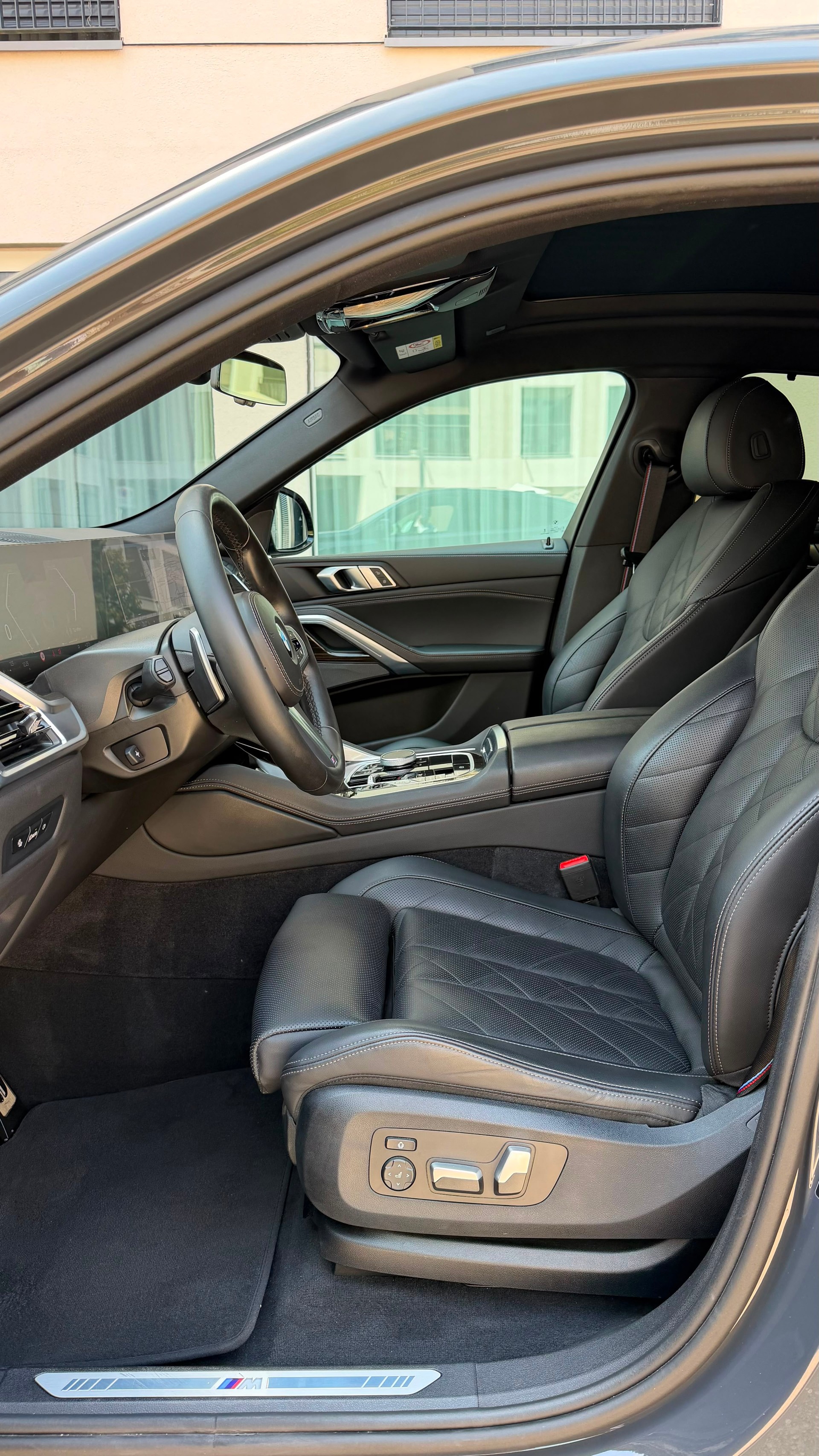 BMW X6 xDrive 48V 40d M Sport Pro Steptronic-image-9