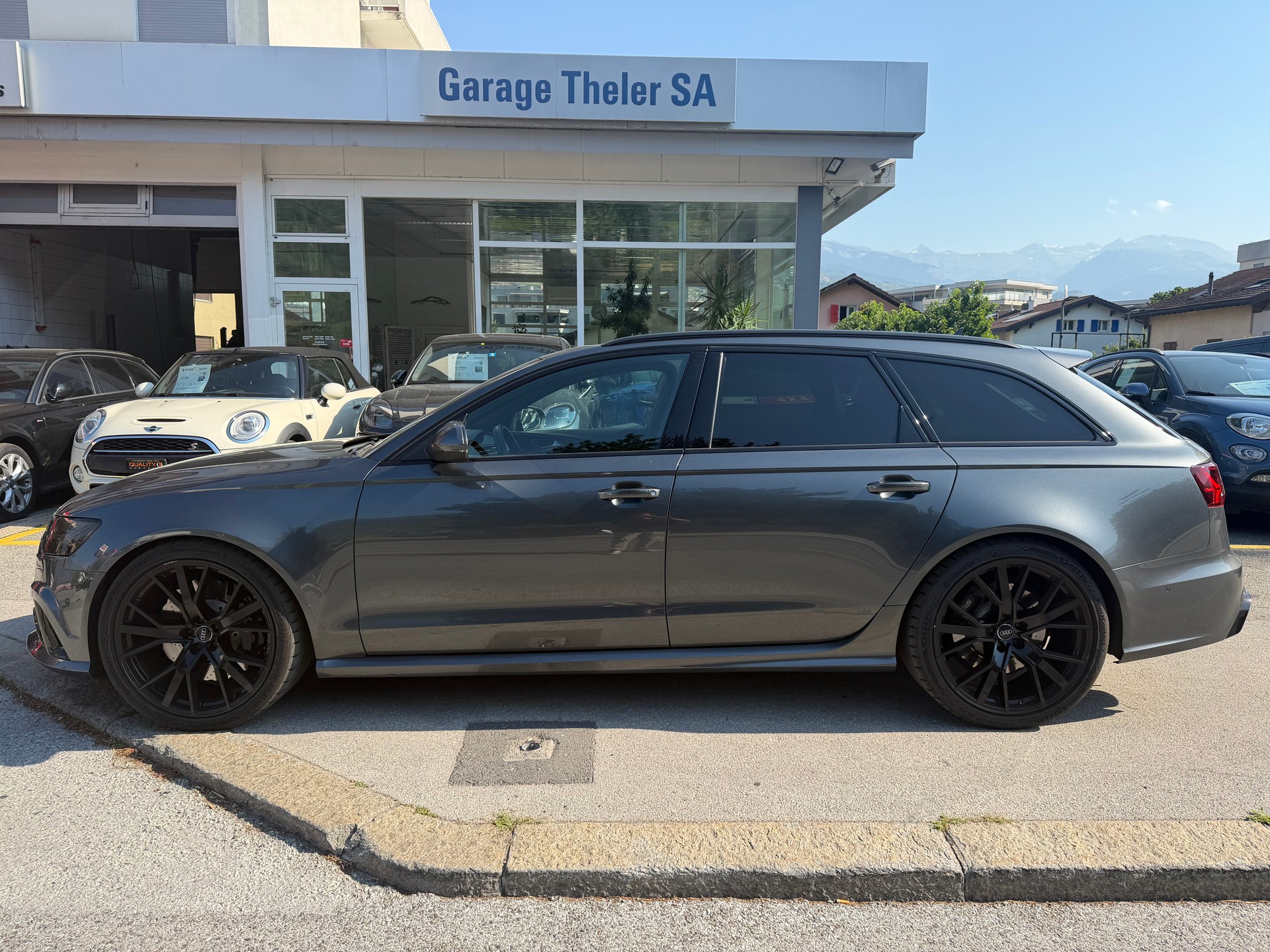 AUDI RS6 Avant 4.0 TFSI V8 performance quattro-showroom-element-2