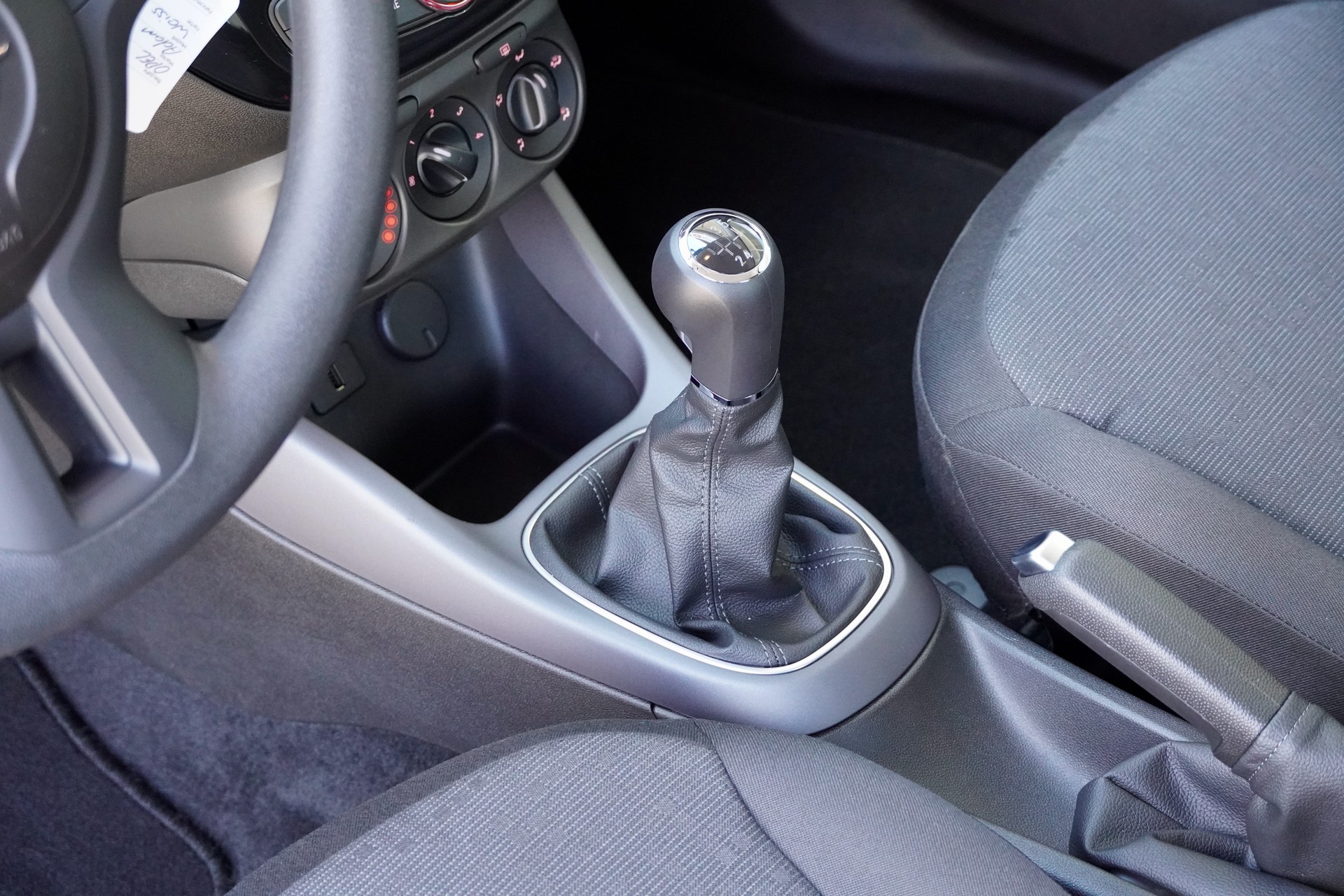OPEL Adam 1.2 ecoFLEX-image-8