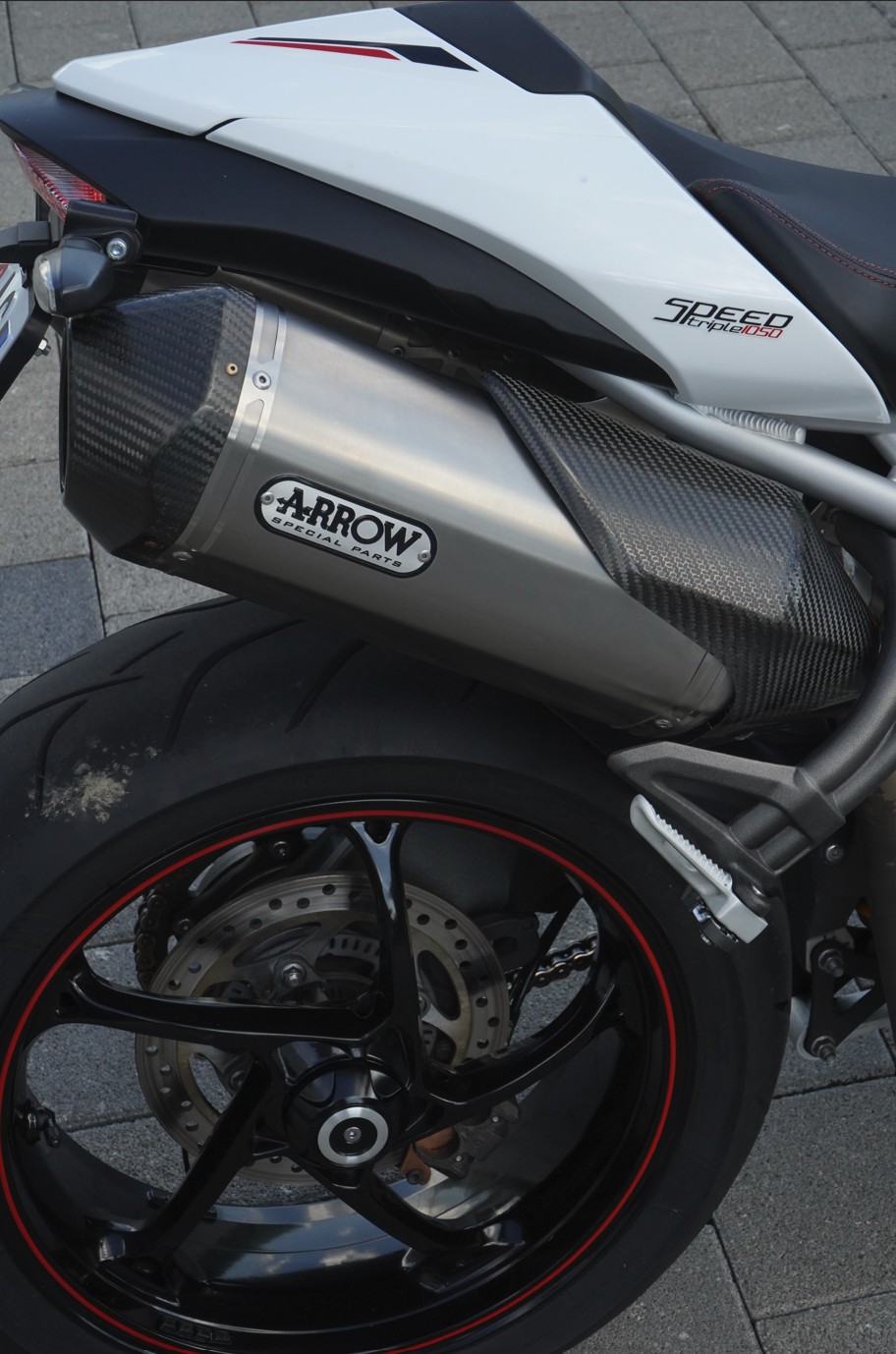TRIUMPH Speed Triple RS 1050 ABS-image-4