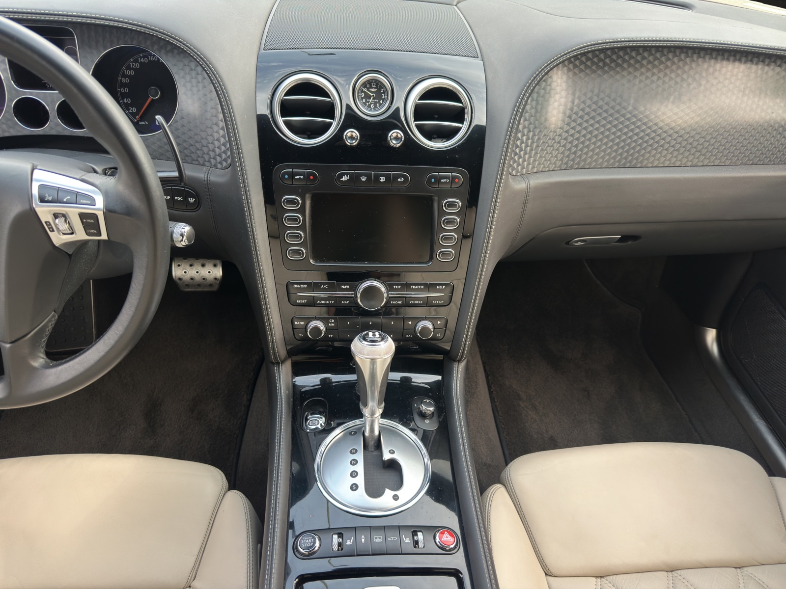 BENTLEY Continental Flying Spur 6.0 Speed-image-10