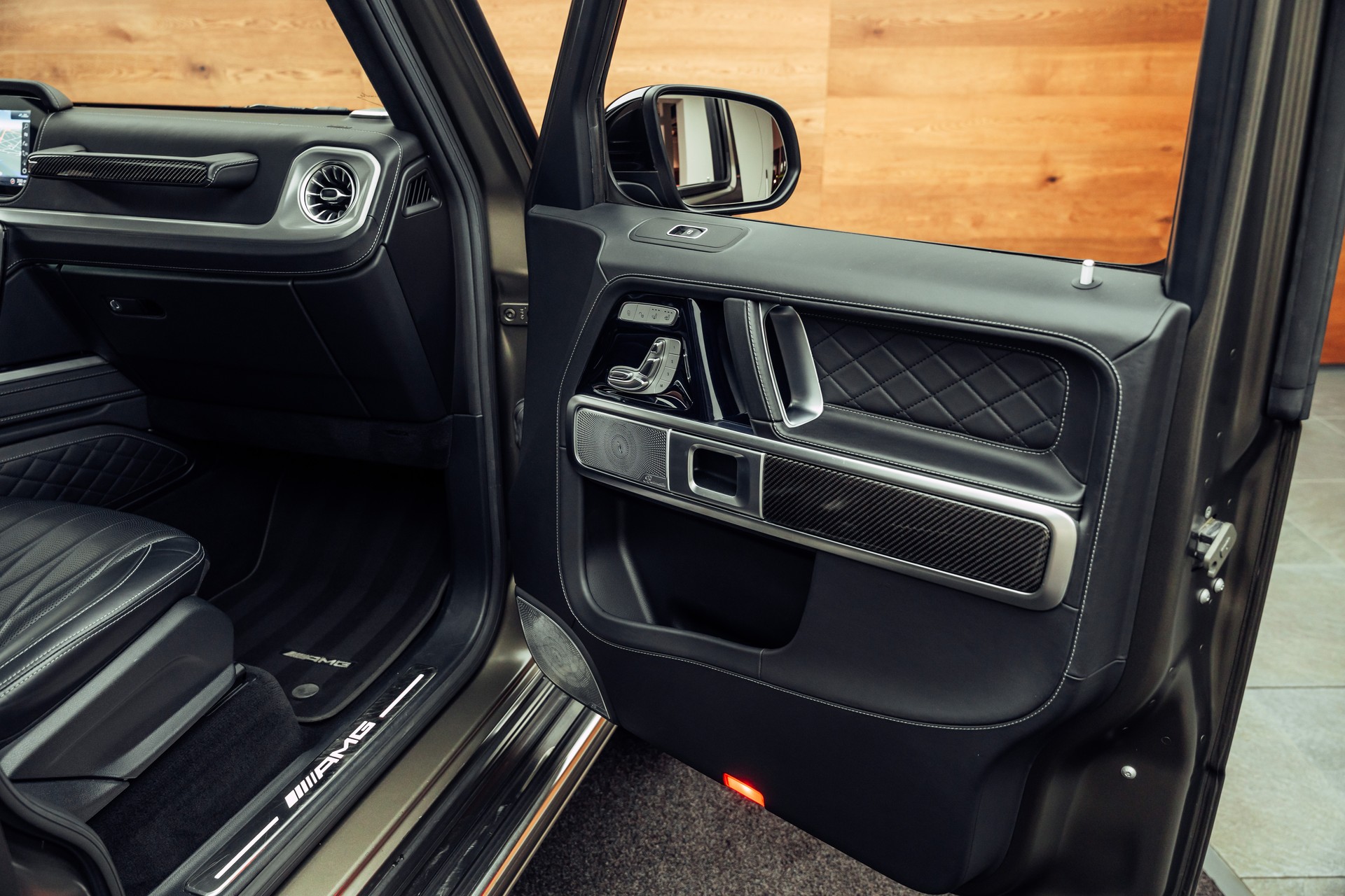 MERCEDES-BENZ G 63 AMG Speedshift Plus G-Tronic-image-18