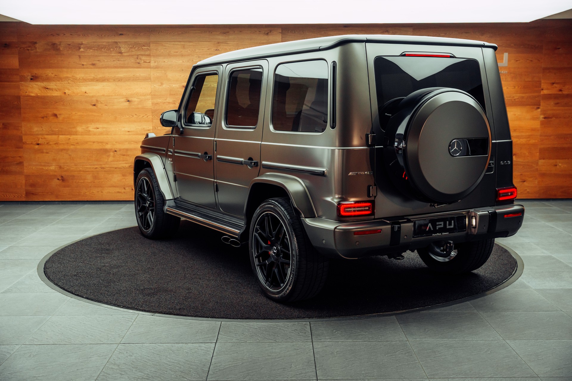 MERCEDES-BENZ G 63 AMG Speedshift Plus G-Tronic-showroom-element-2