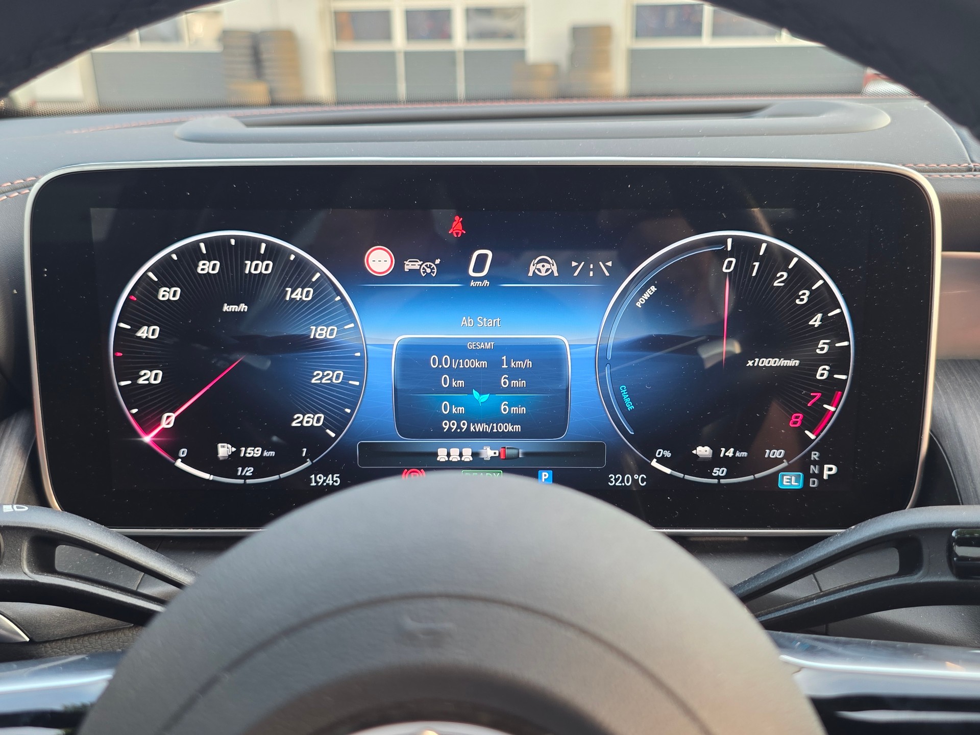 MERCEDES-BENZ GLC Coupé 400 e 4Matic EQ Star 9G-Tronic ** VOLLAUSSTATTUNG -GRATIS-SERVICE -WERKSGARANTIE -BURSMASTER -PANORAMA -KOMFORT PAK.-image-20
