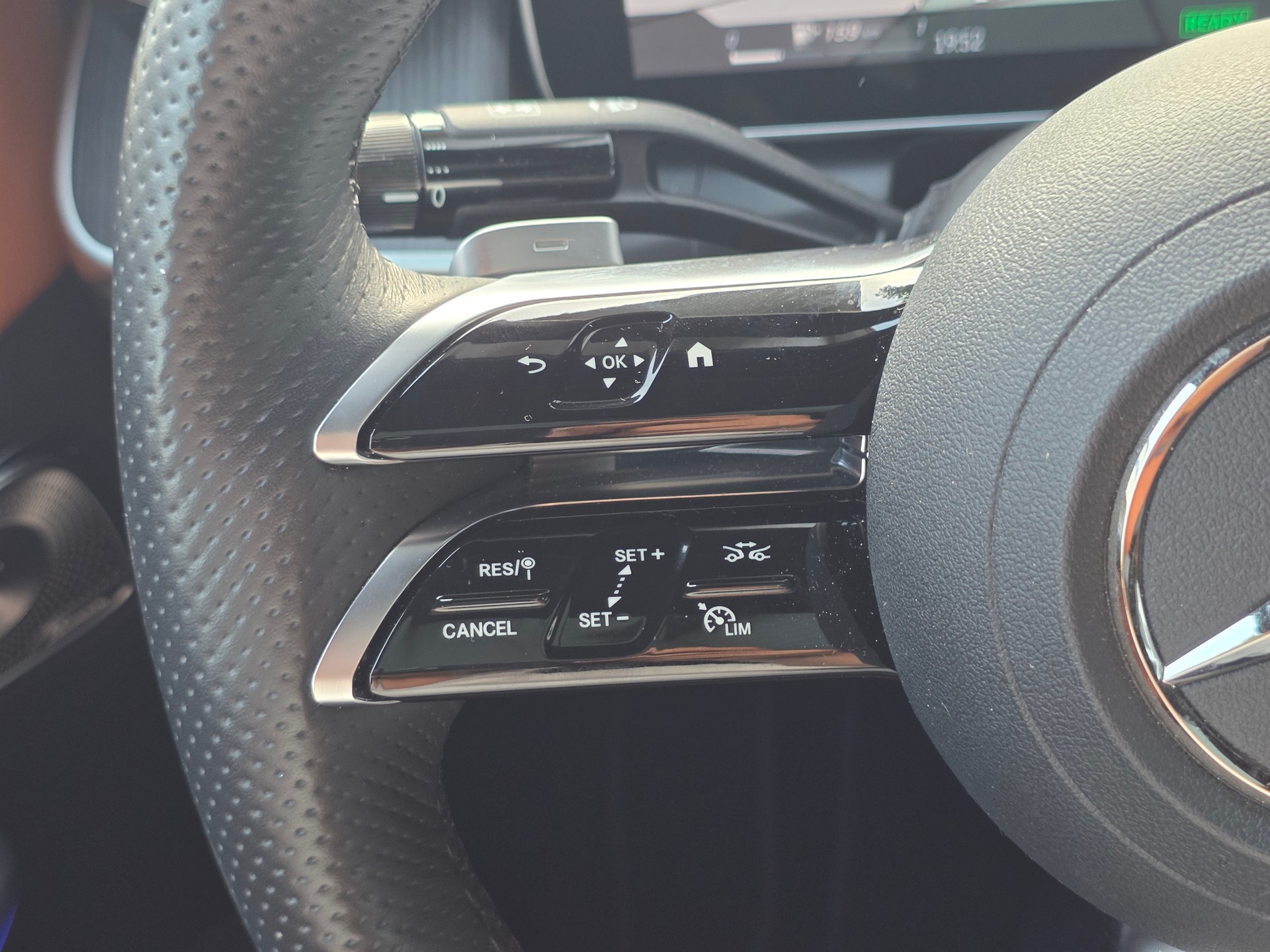 MERCEDES-BENZ GLC Coupé 400 e 4Matic EQ Star 9G-Tronic ** VOLLAUSSTATTUNG -GRATIS-SERVICE -WERKSGARANTIE -BURSMASTER -PANORAMA -KOMFORT PAK.-image-15