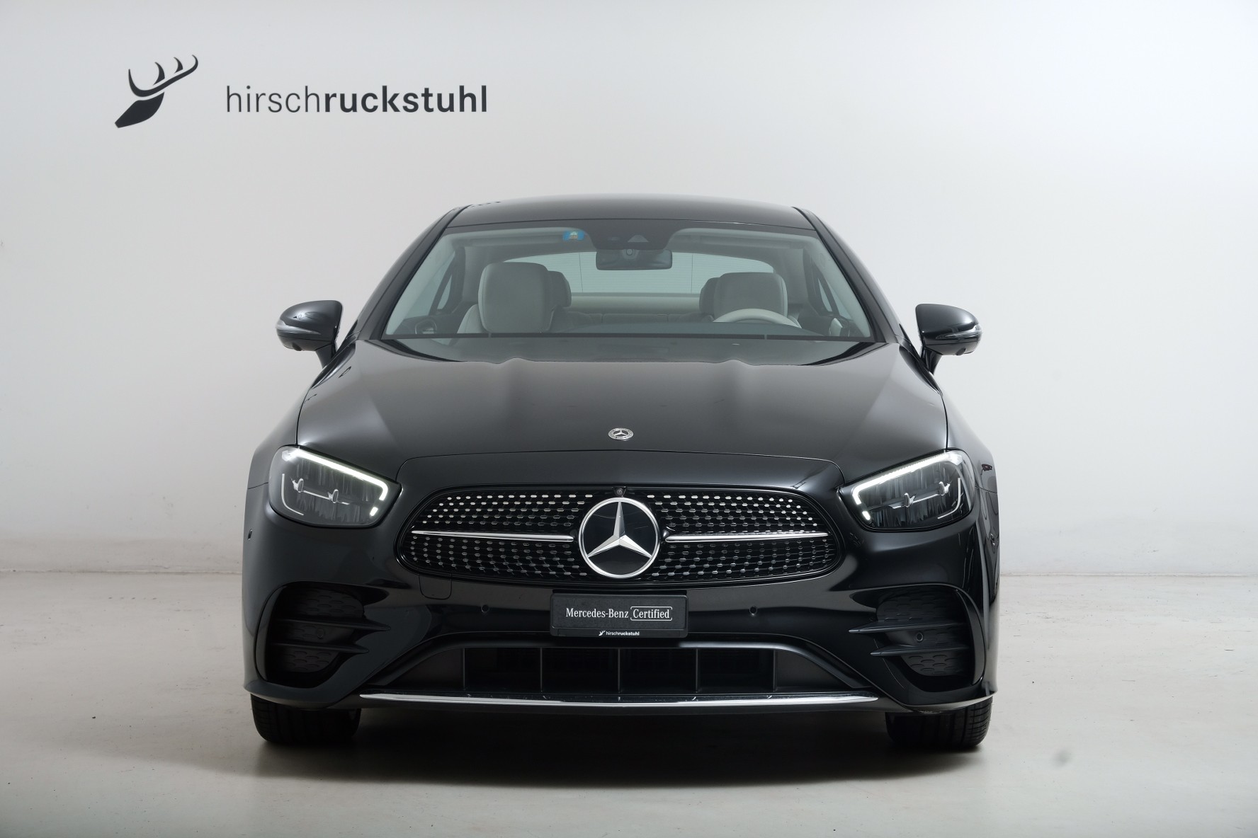 MERCEDES-BENZ E 200 Coupé 4Matic AMG Line 9G-Tronic-showroom-element-1