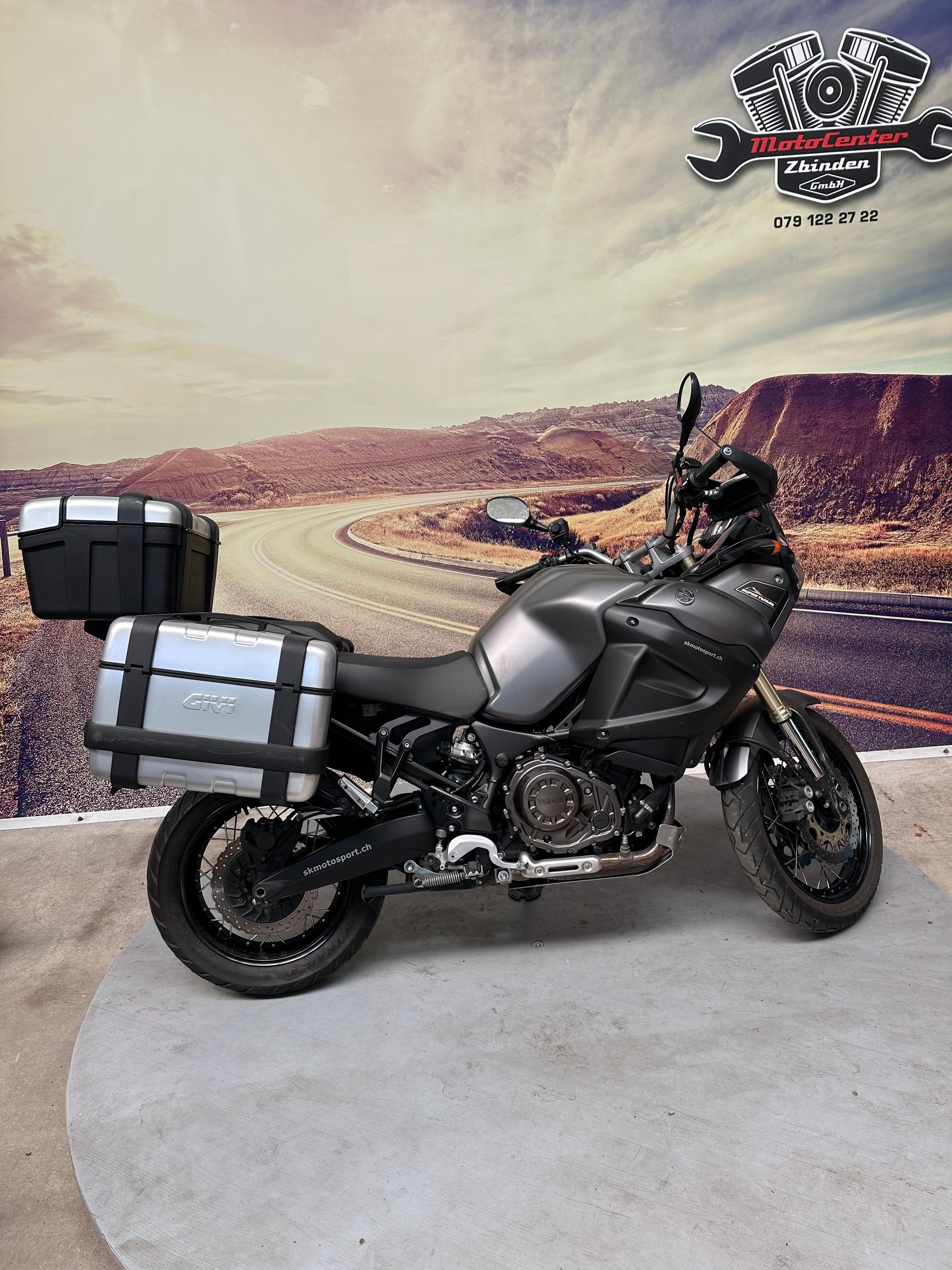 YAMAHA XT 1200 Z Super Ténéré-image-0