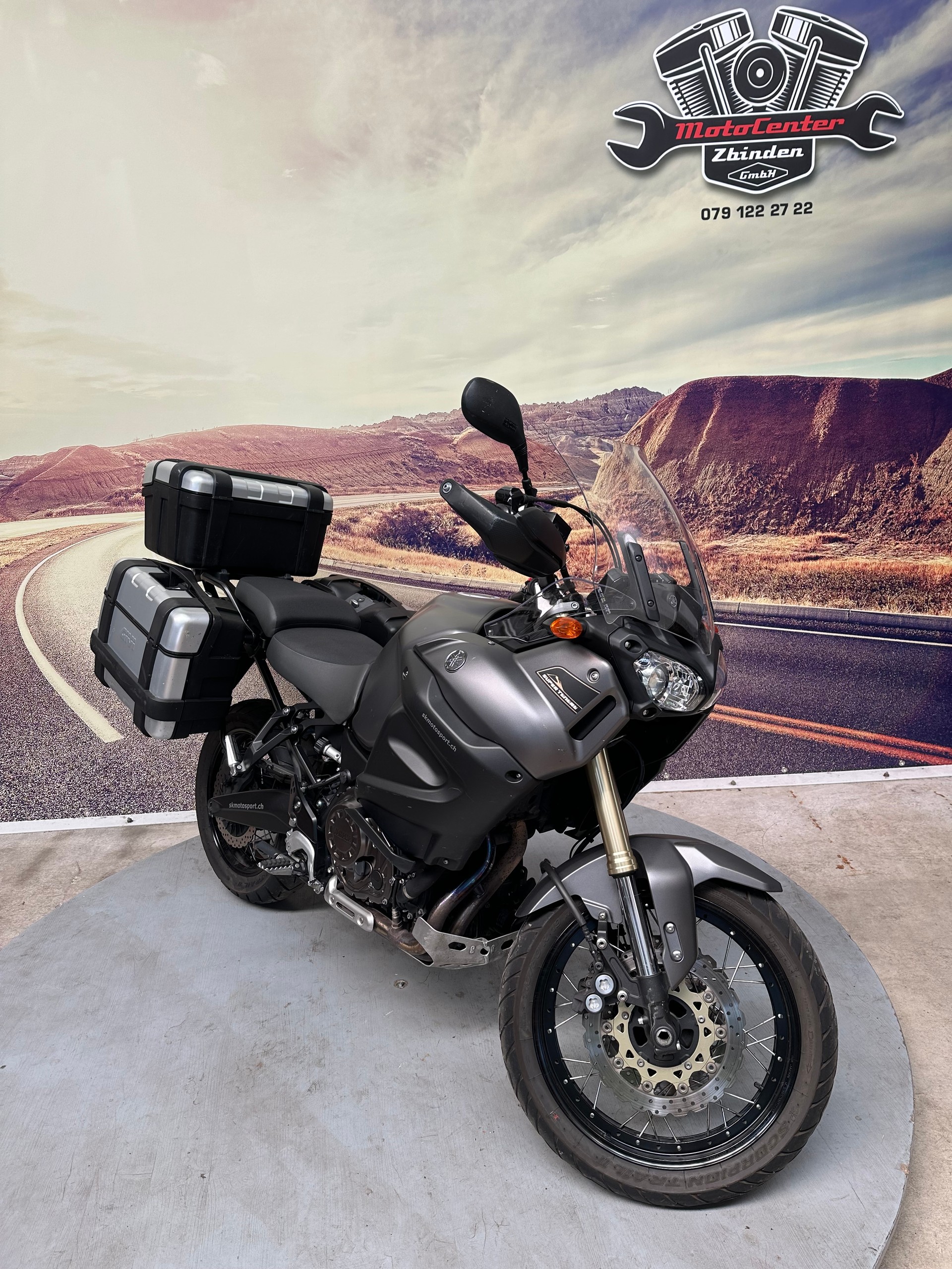 YAMAHA XT 1200 Z Super Ténéré-image-1