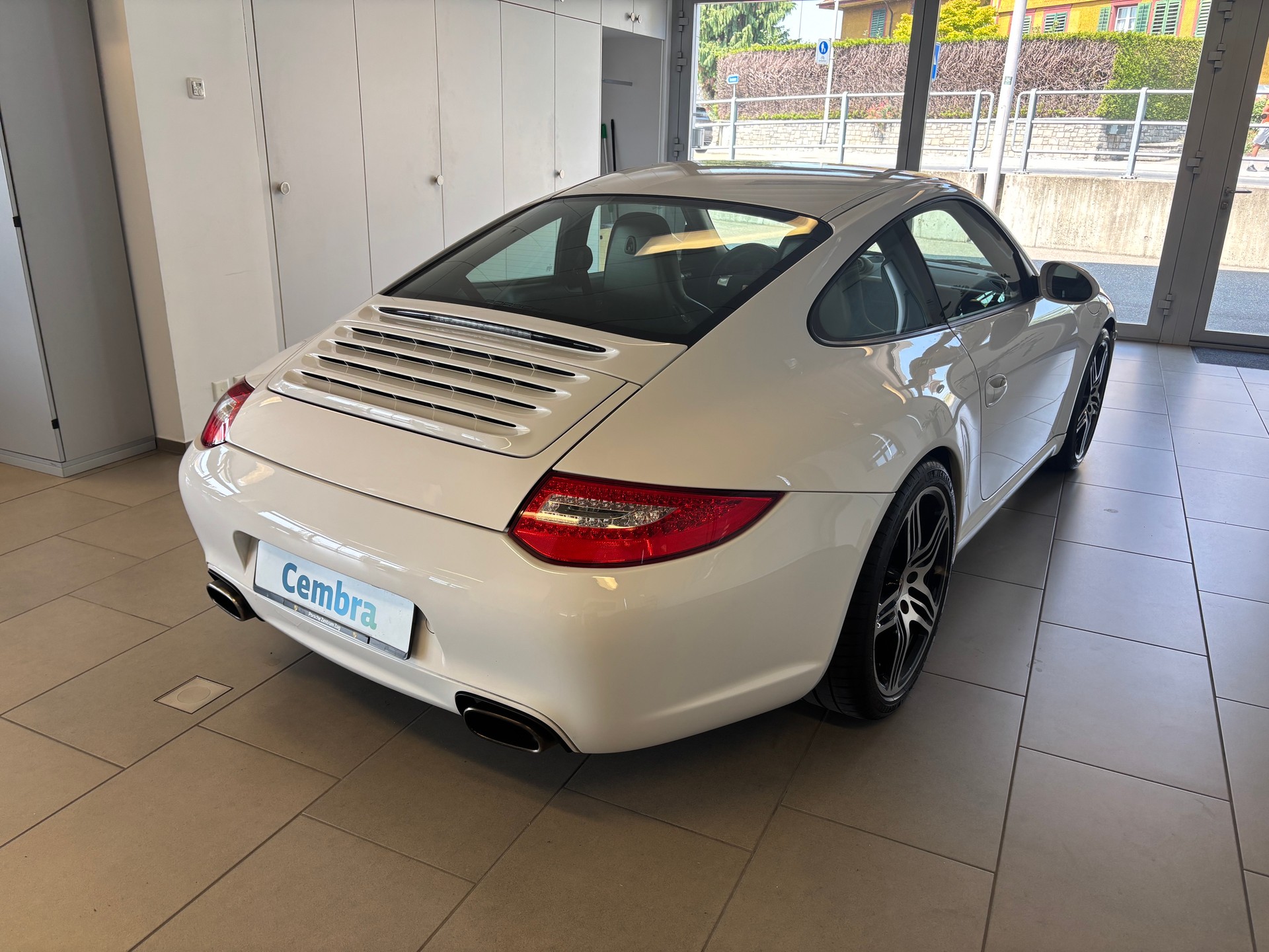 PORSCHE 911 Carrera 4 997.2 Handschaltung-showroom-element-2