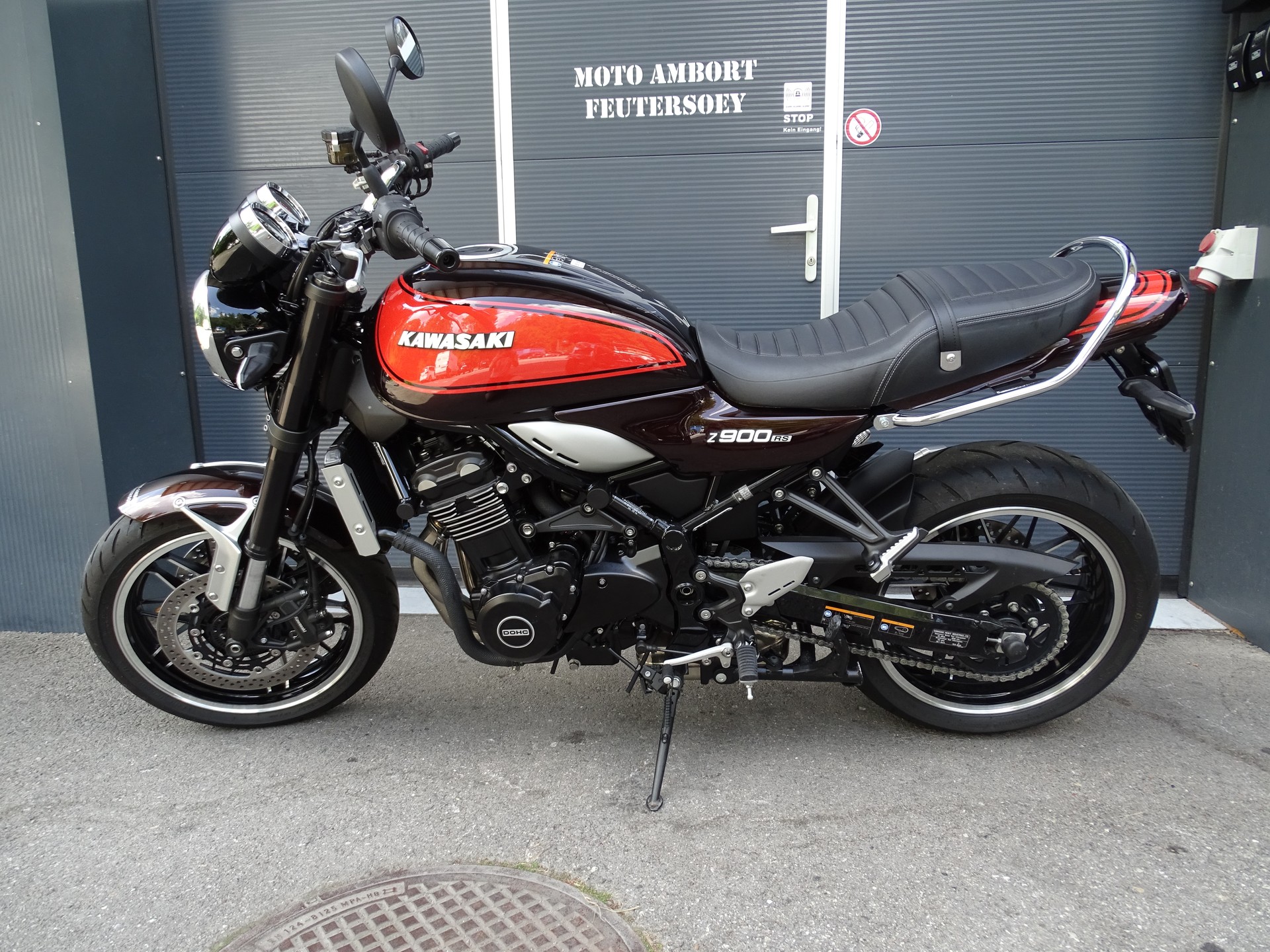 KAWASAKI Z 900 RS-image-4