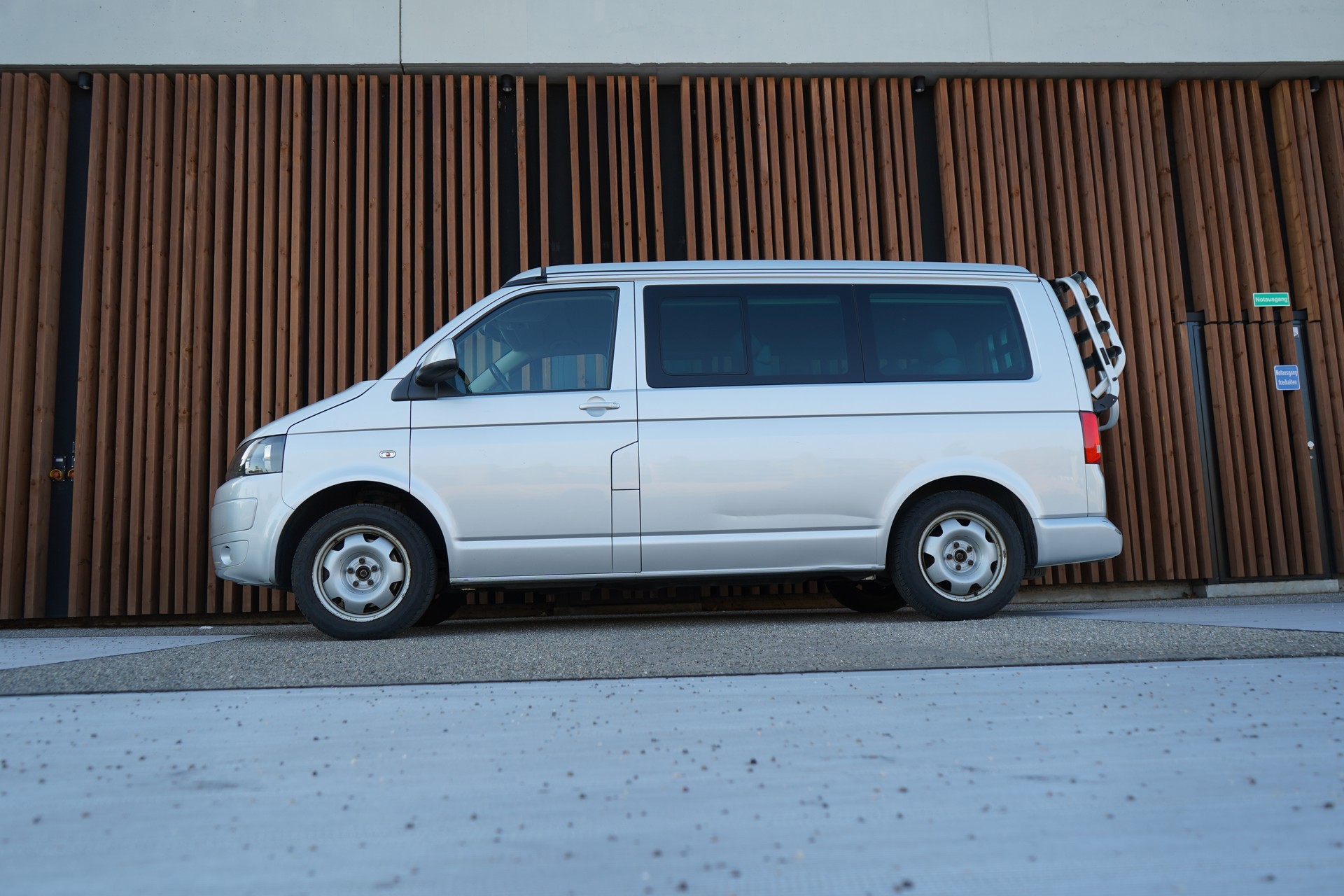 VW T5 CALIFORNIA 2.0 Bi-TDI BEACH 4MOTION l 140 PS-showroom-element-3
