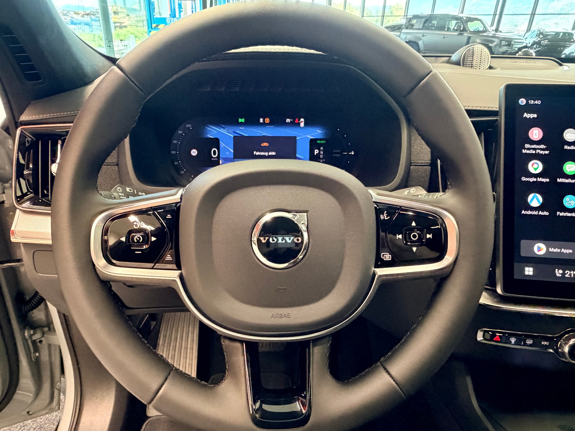 VOLVO XC90 T8 eAWD PluginHybrid Black Edition Geartronic-image-27