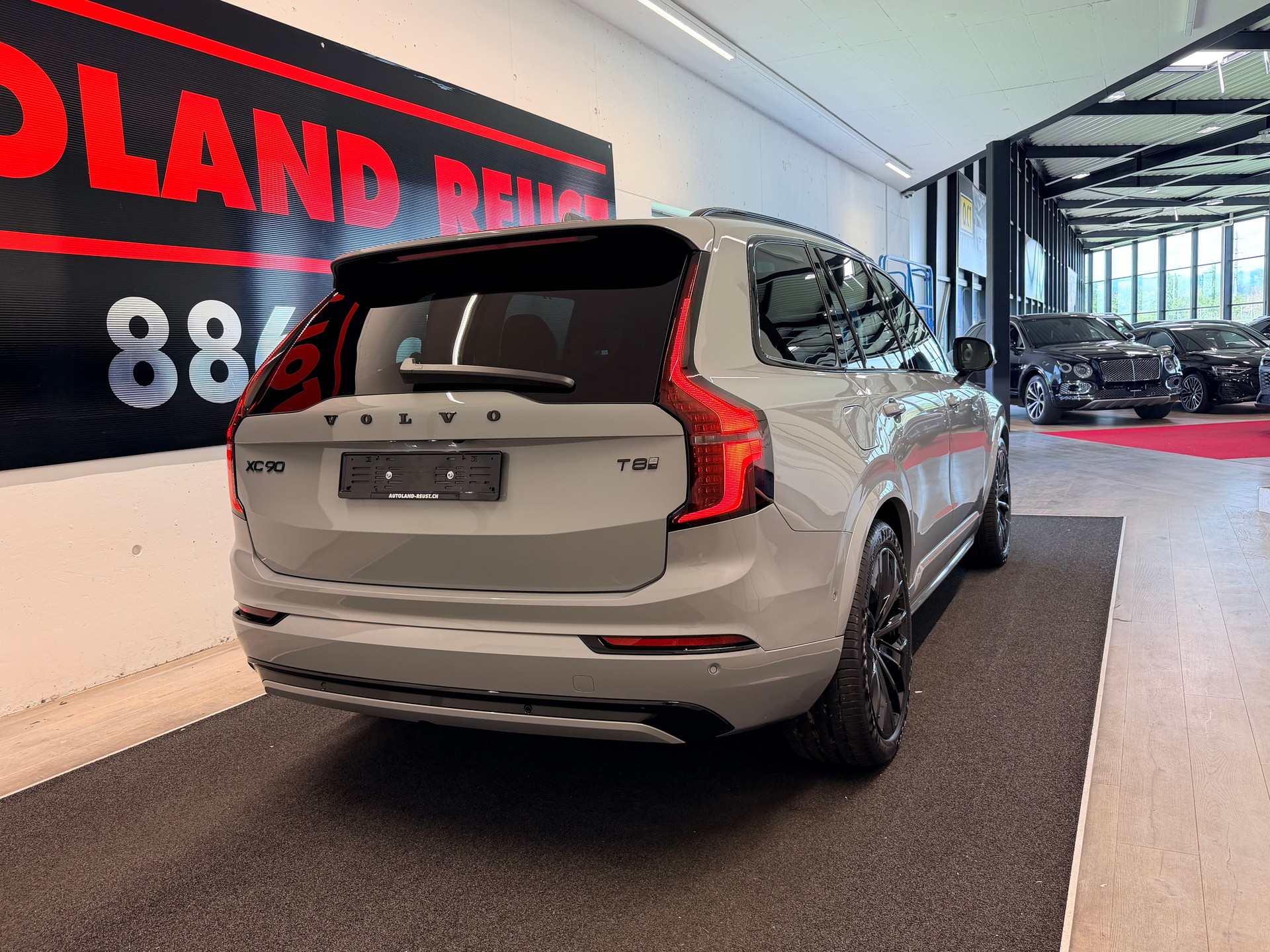 VOLVO XC90 T8 eAWD PluginHybrid Black Edition Geartronic-image-6