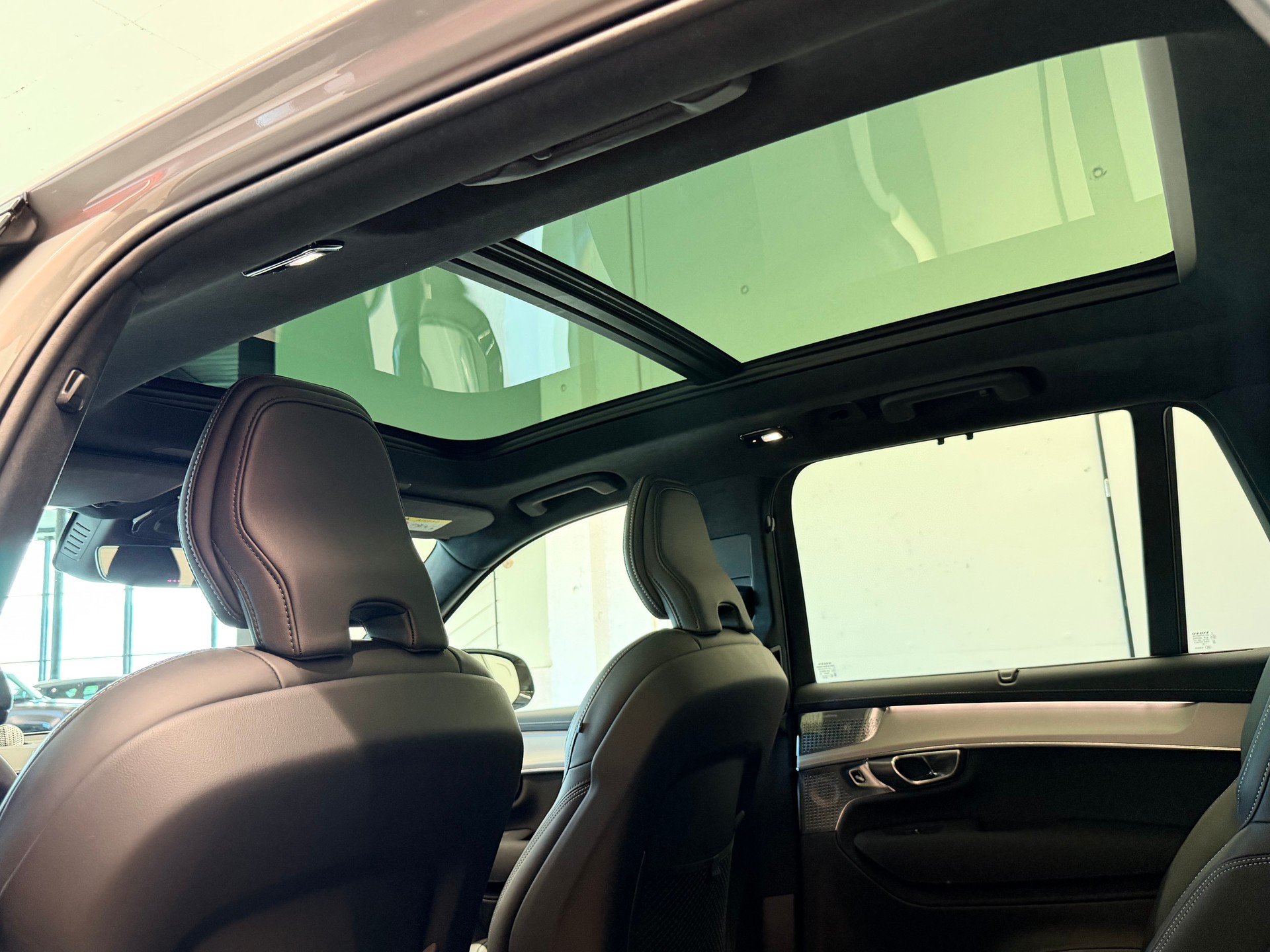 VOLVO XC90 T8 eAWD PluginHybrid Black Edition Geartronic-image-20