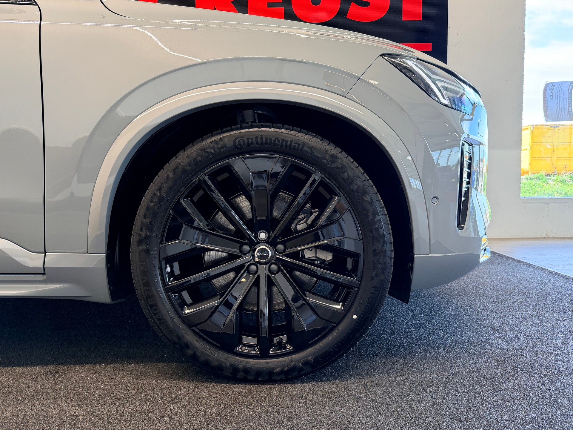 VOLVO XC90 T8 eAWD PluginHybrid Black Edition Geartronic-image-7