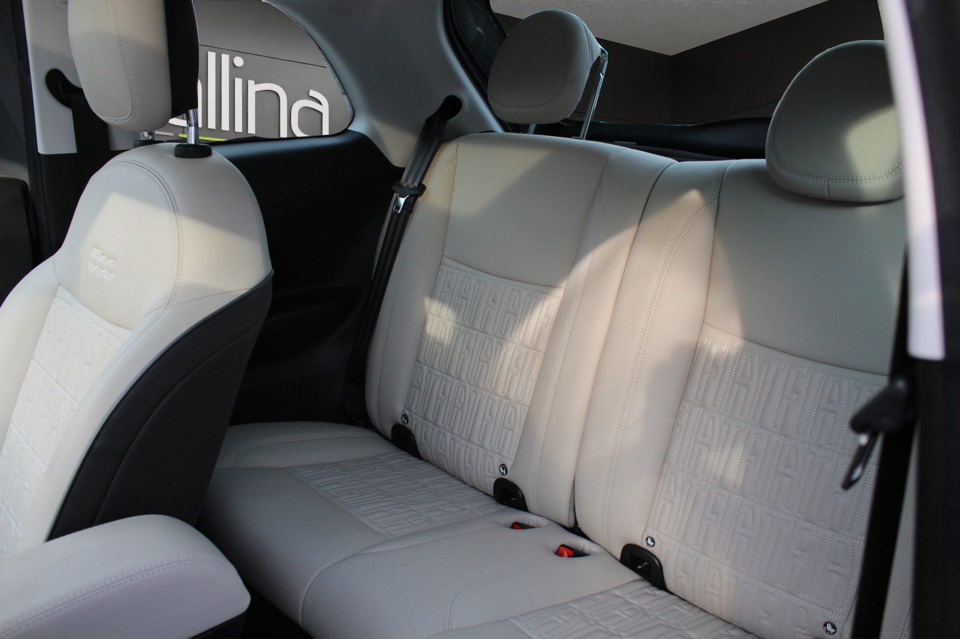 FIAT 500 La Prima-image-10
