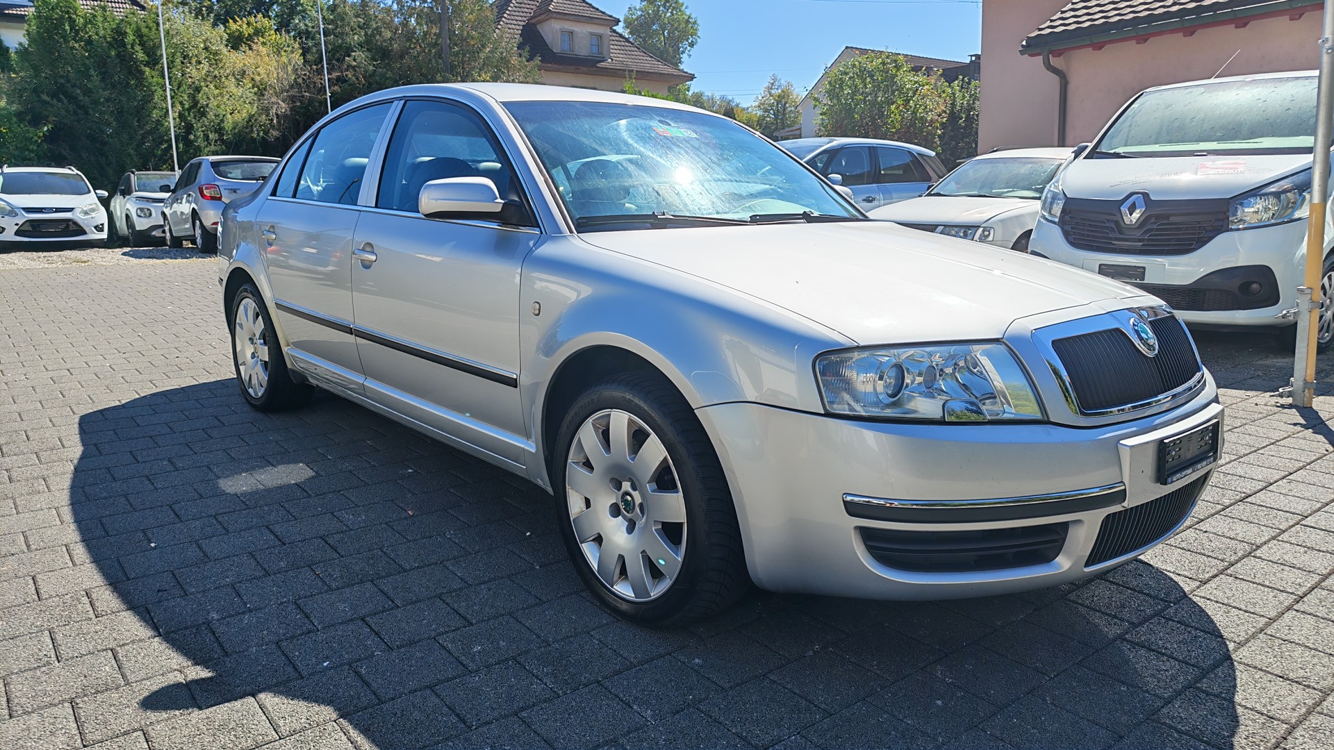 SKODA Superb 2.8 V6 Elegance