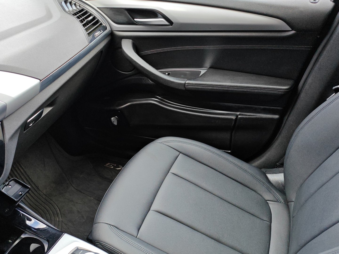 BMW X3 xDrive 30i Steptronic – 252 ch – Cuir Vernasca, Driving Assistant [Expertisé + Garantie 12 mois]-image-14