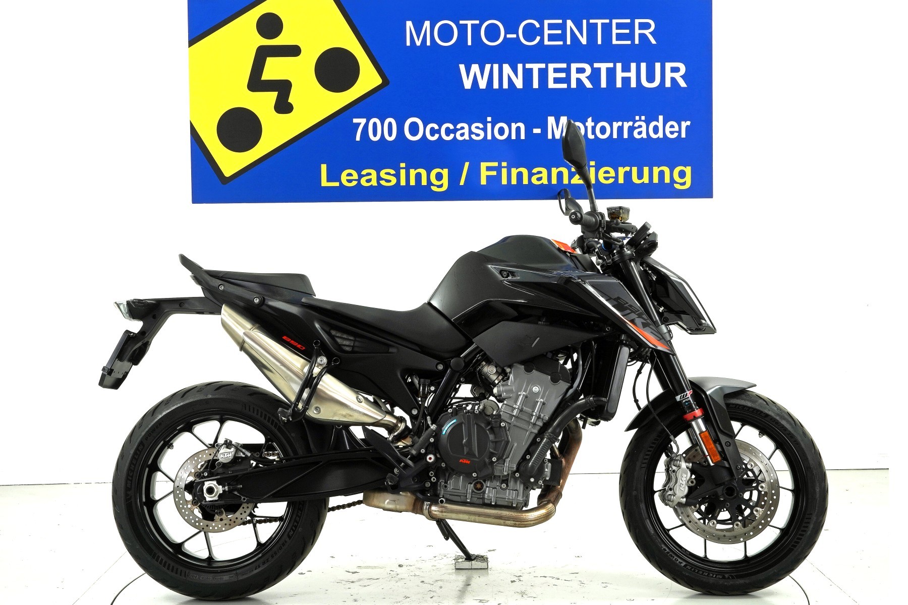 KTM 890 Duke L ABS-image-0
