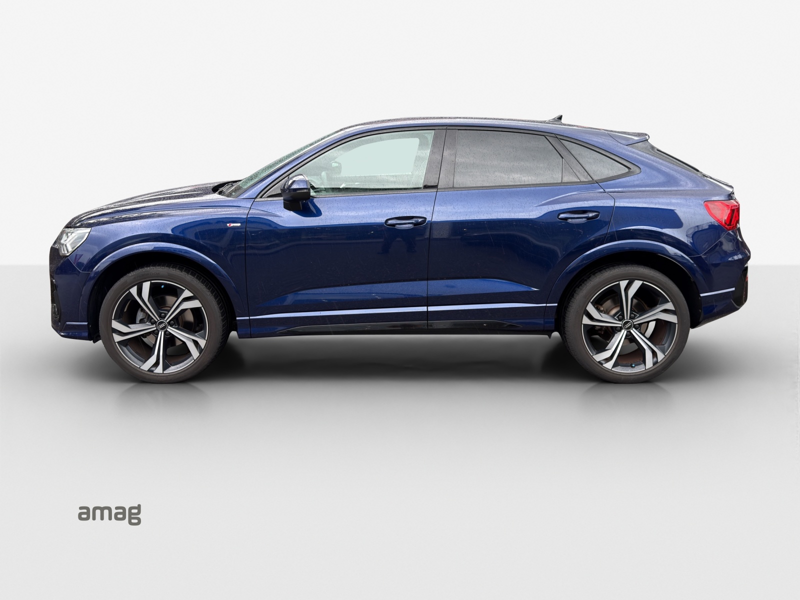 AUDI Q3 Sportback 35 TFSI S line Attraction S-tronic-showroom-element-1